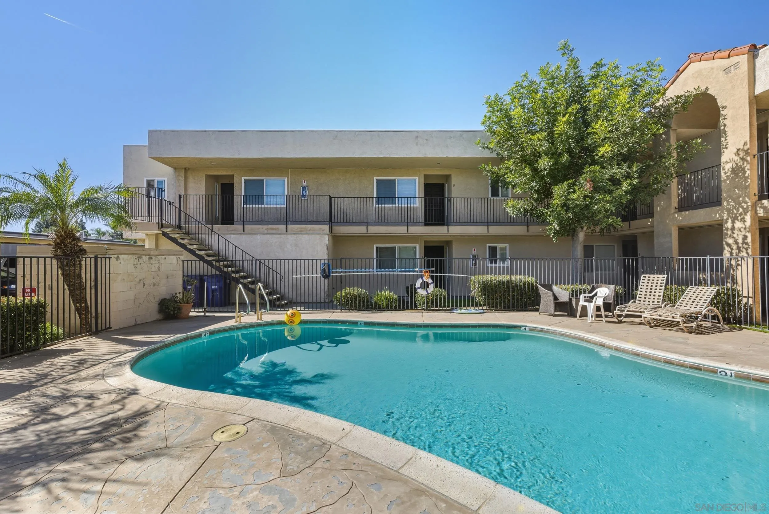 300 Roanoke Rd Unit 14