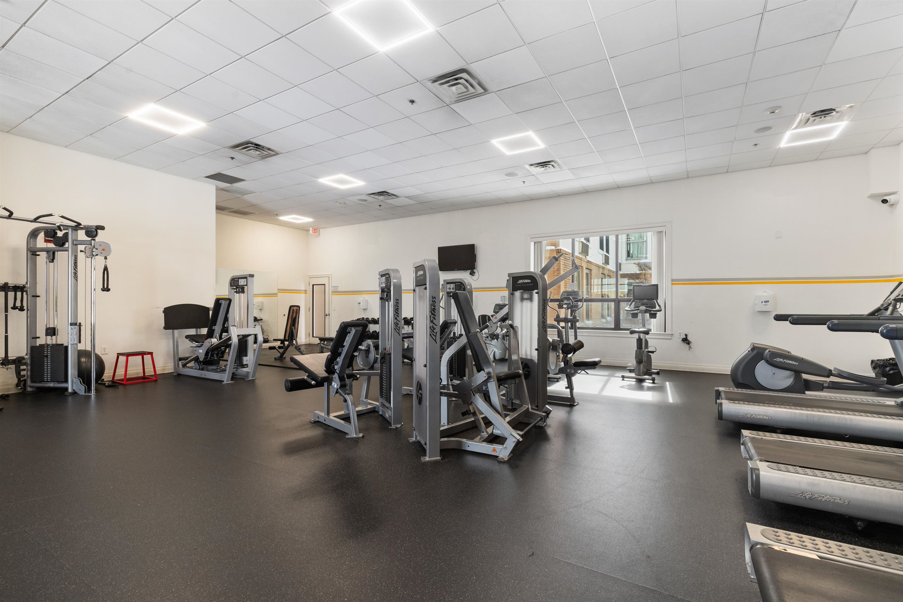 10 REGENT ST Unit: 506