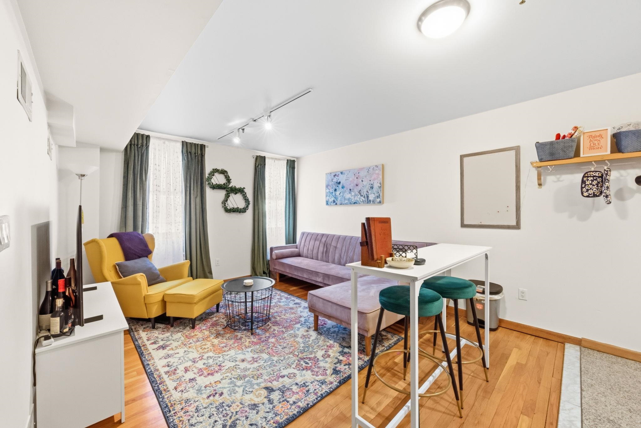 180 WASHINGTON ST Unit: 2