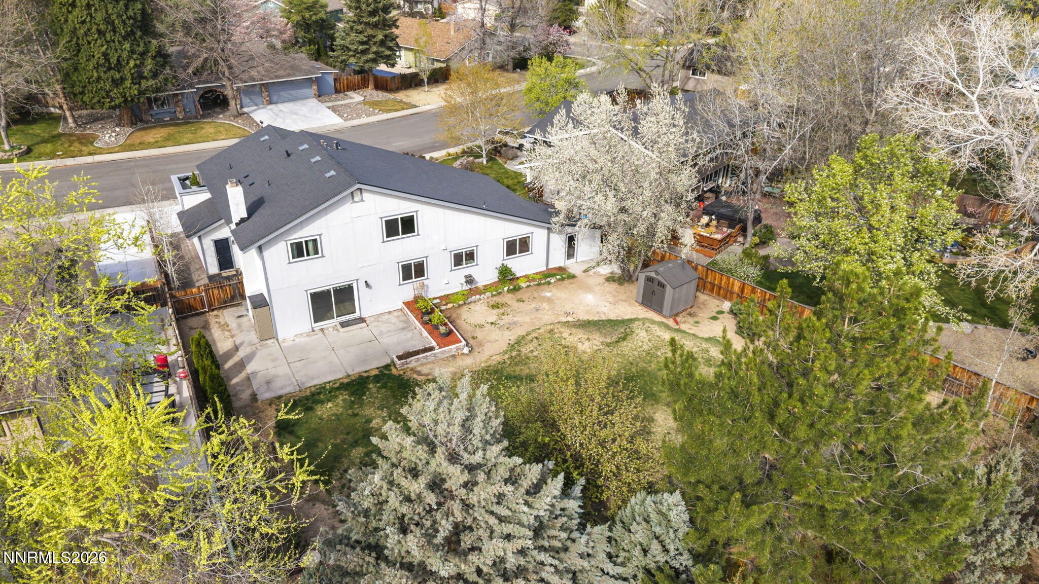 4760 Warren Way