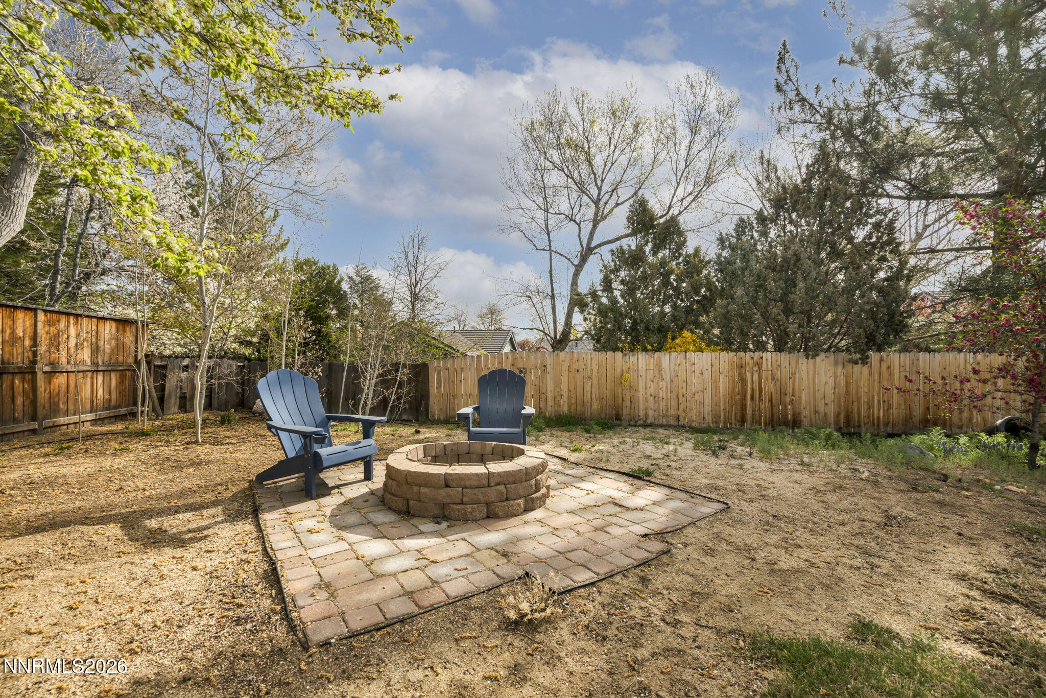4760 Warren Way