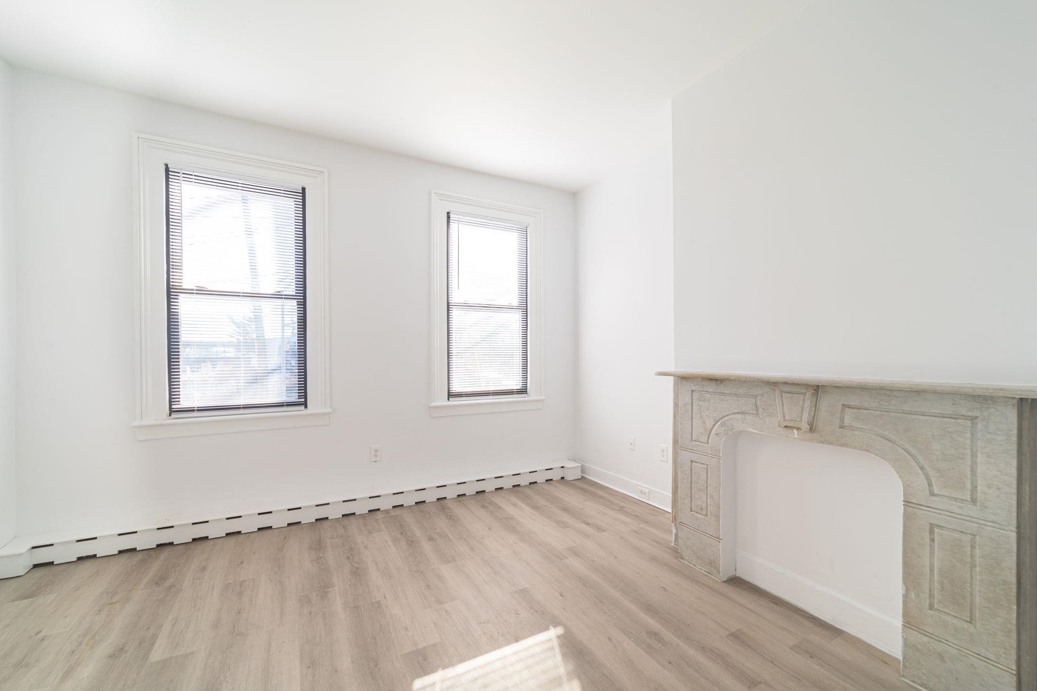 169 HALLADAY ST Unit: 1