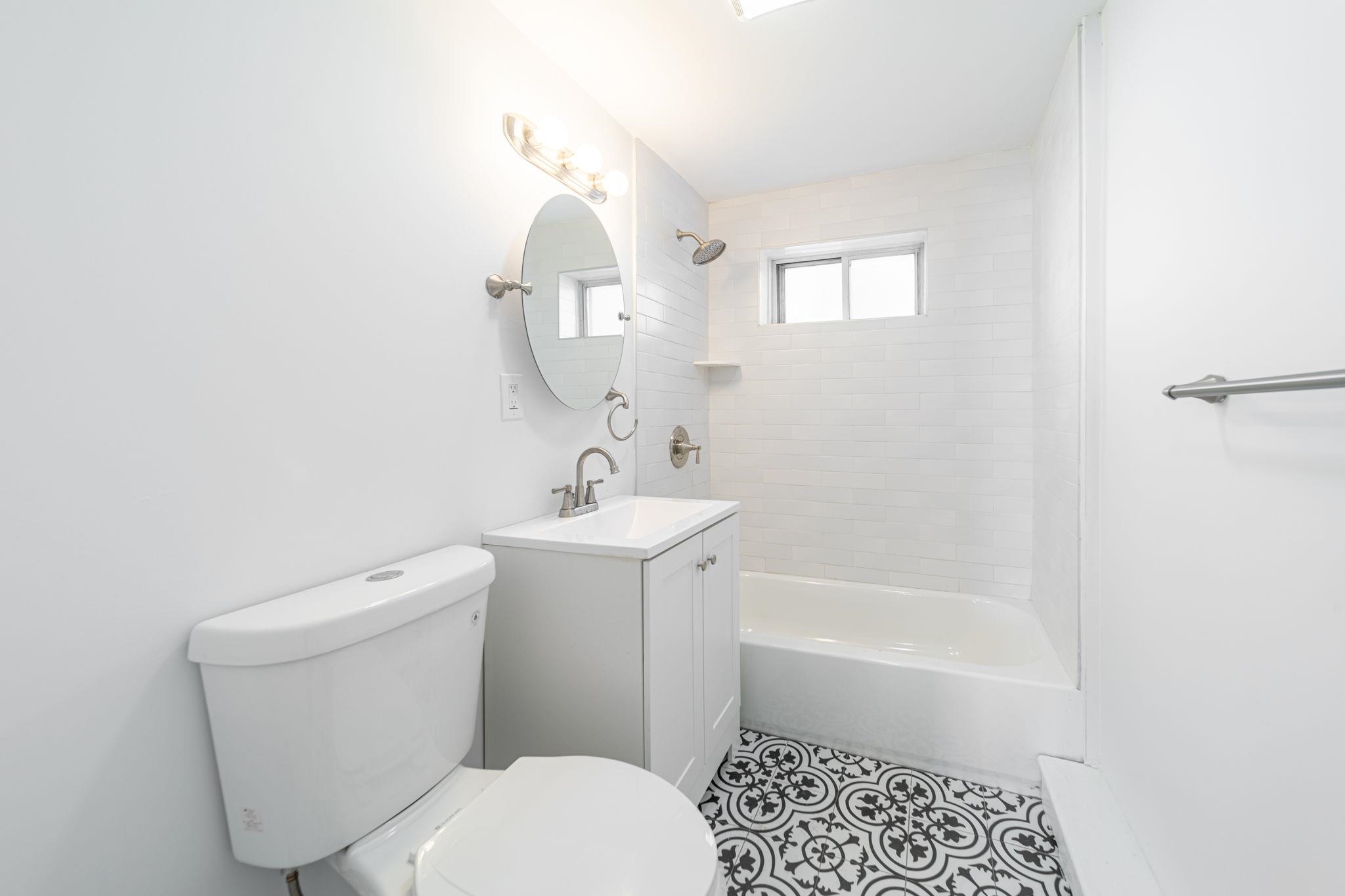 169 HALLADAY ST Unit: 1