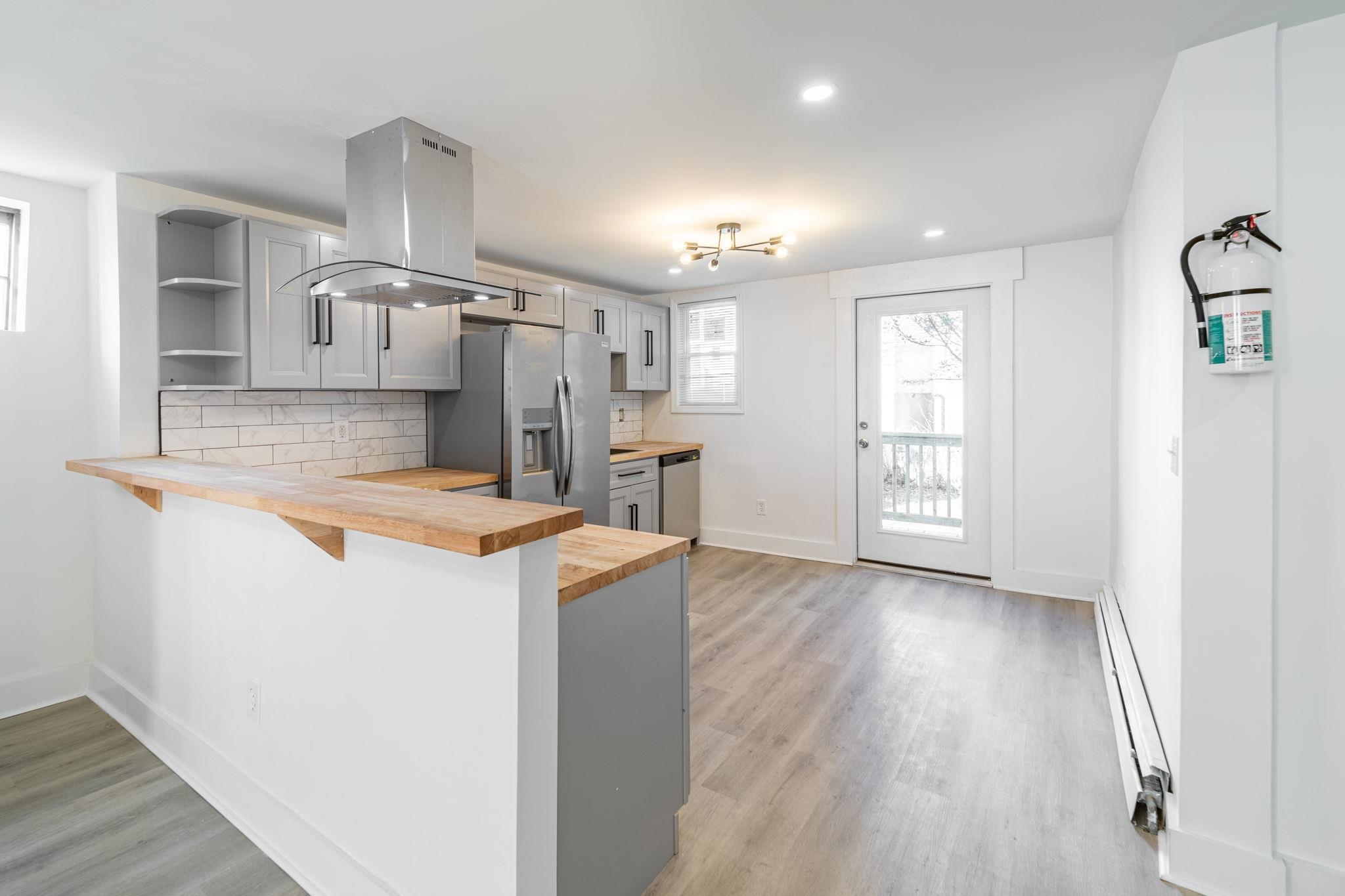 169 HALLADAY ST Unit: 1