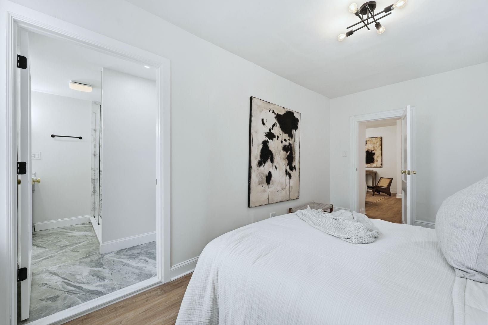 114 OAK ST