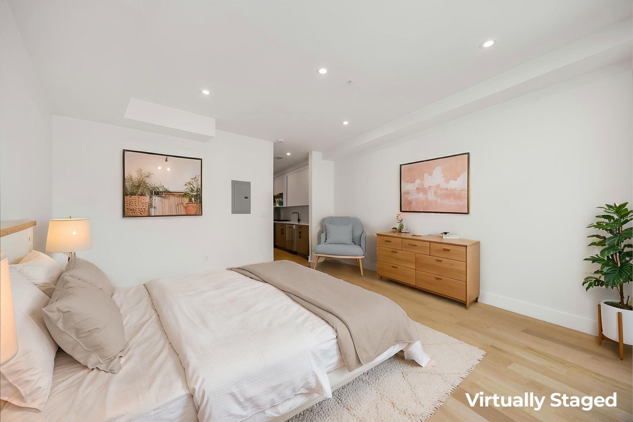 10 BRINKERHOFF ST Unit: 204