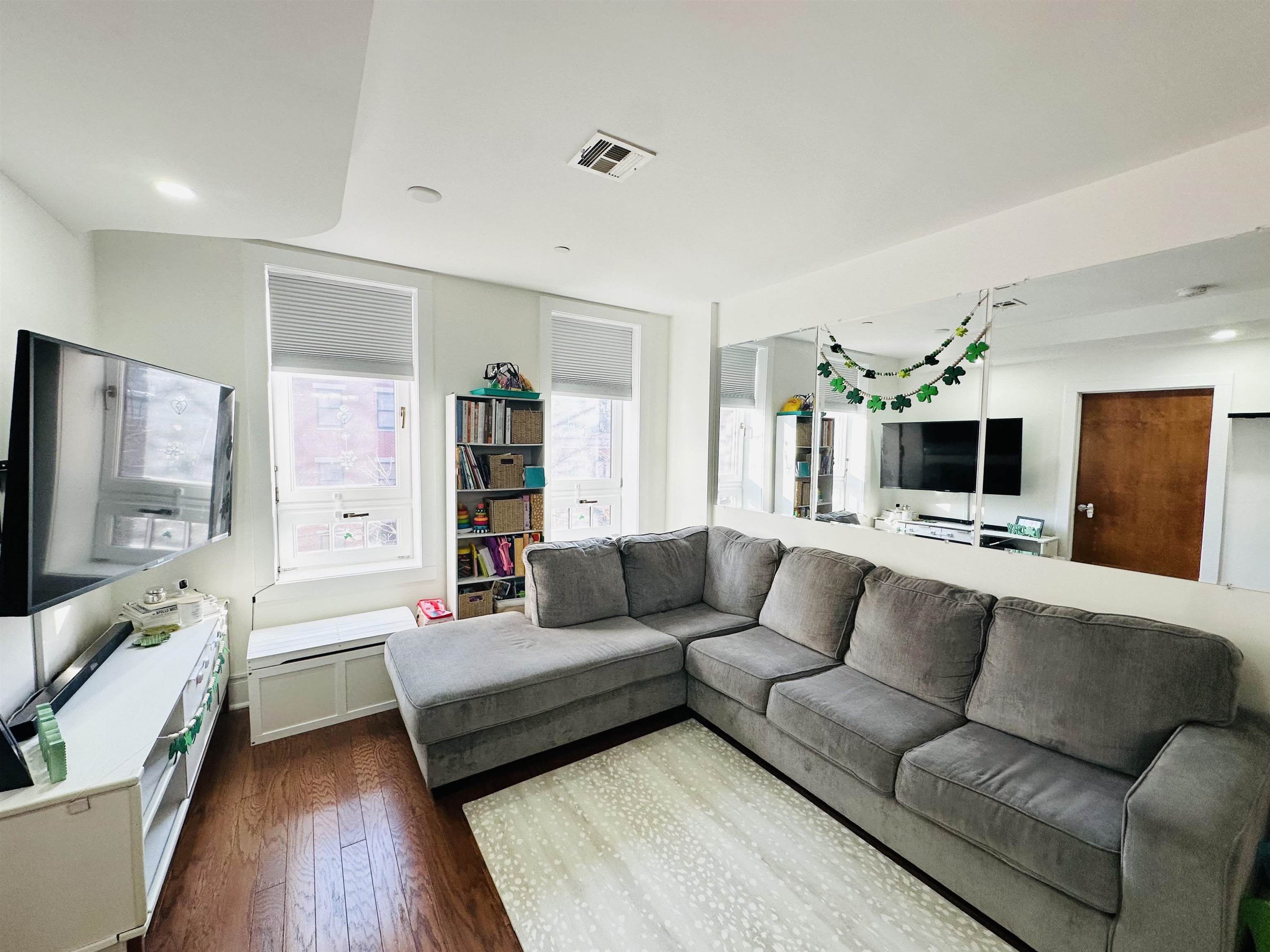 66 MORRIS ST Unit: 302