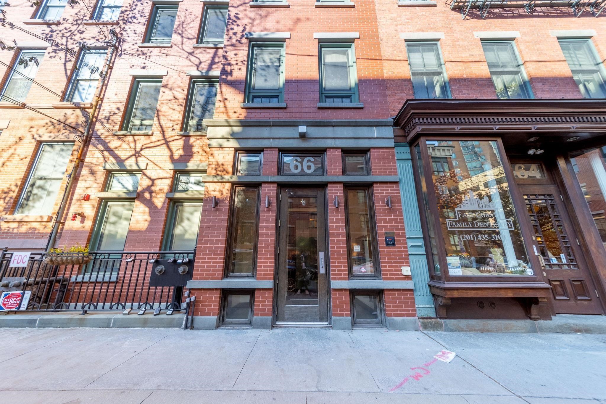 66 MORRIS ST Unit: 302