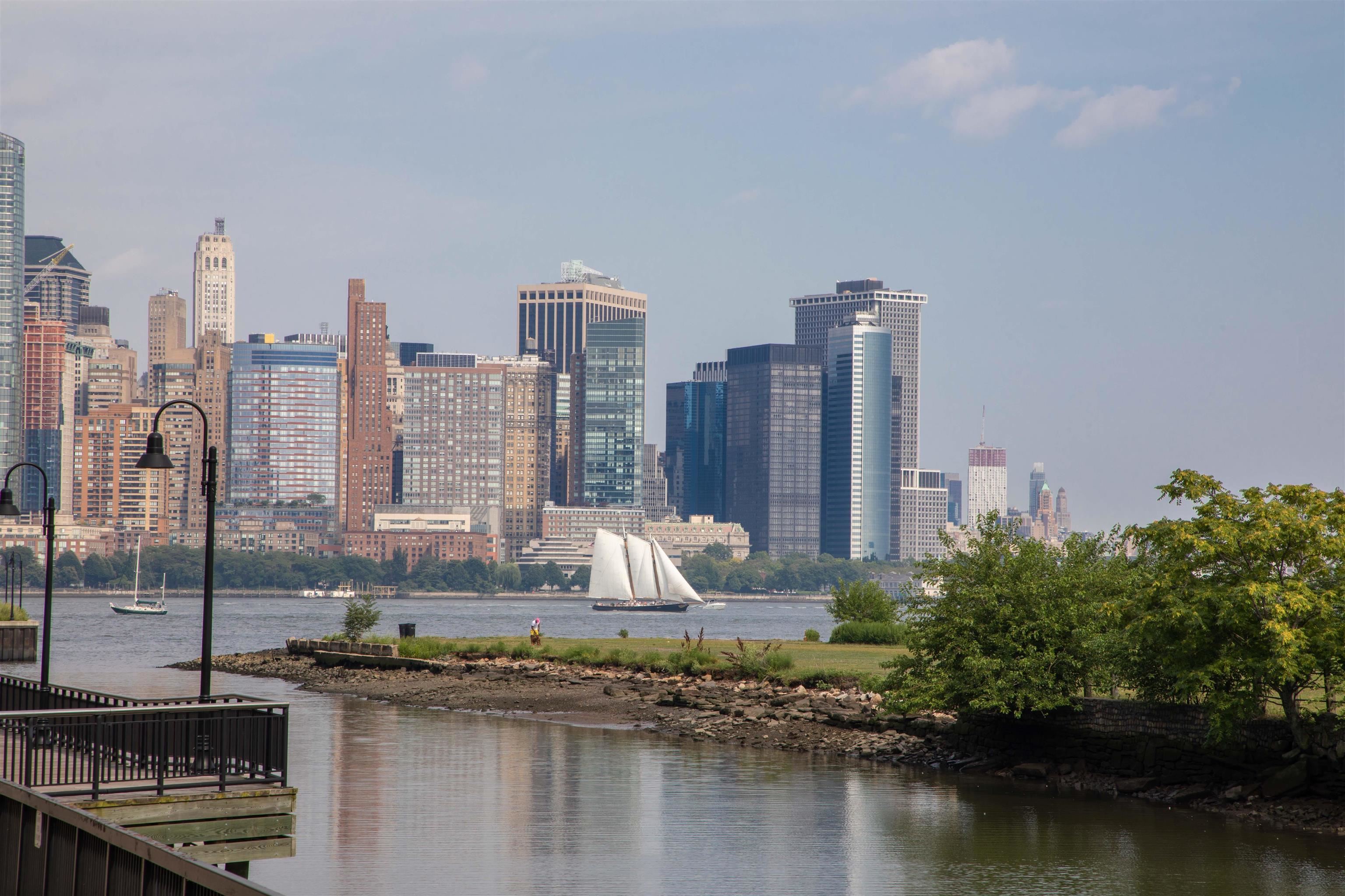 66 MORRIS ST Unit: 302