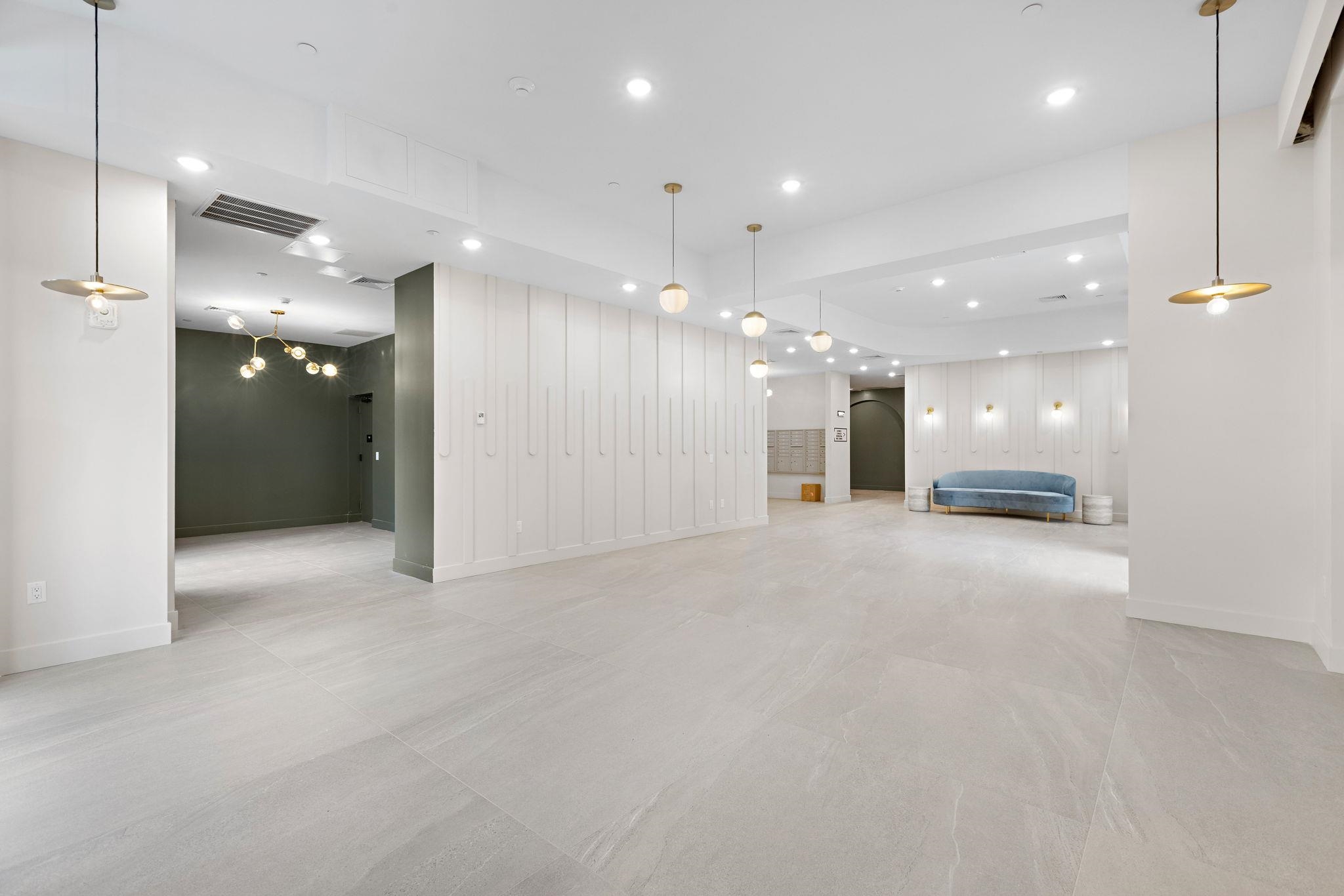 35 ORCHARD ST Unit: 605