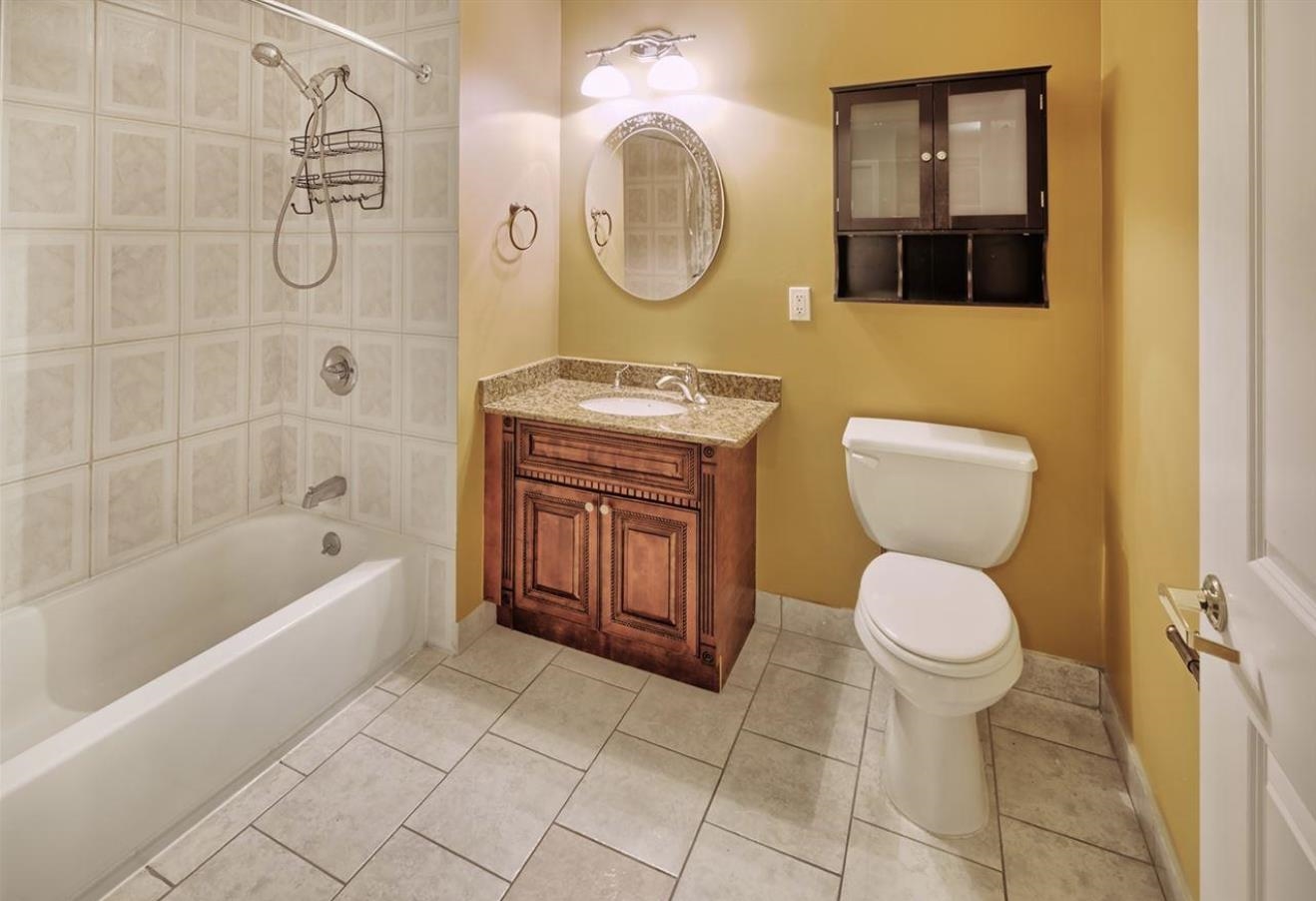 605 NEW YORK AVE Unit: 701