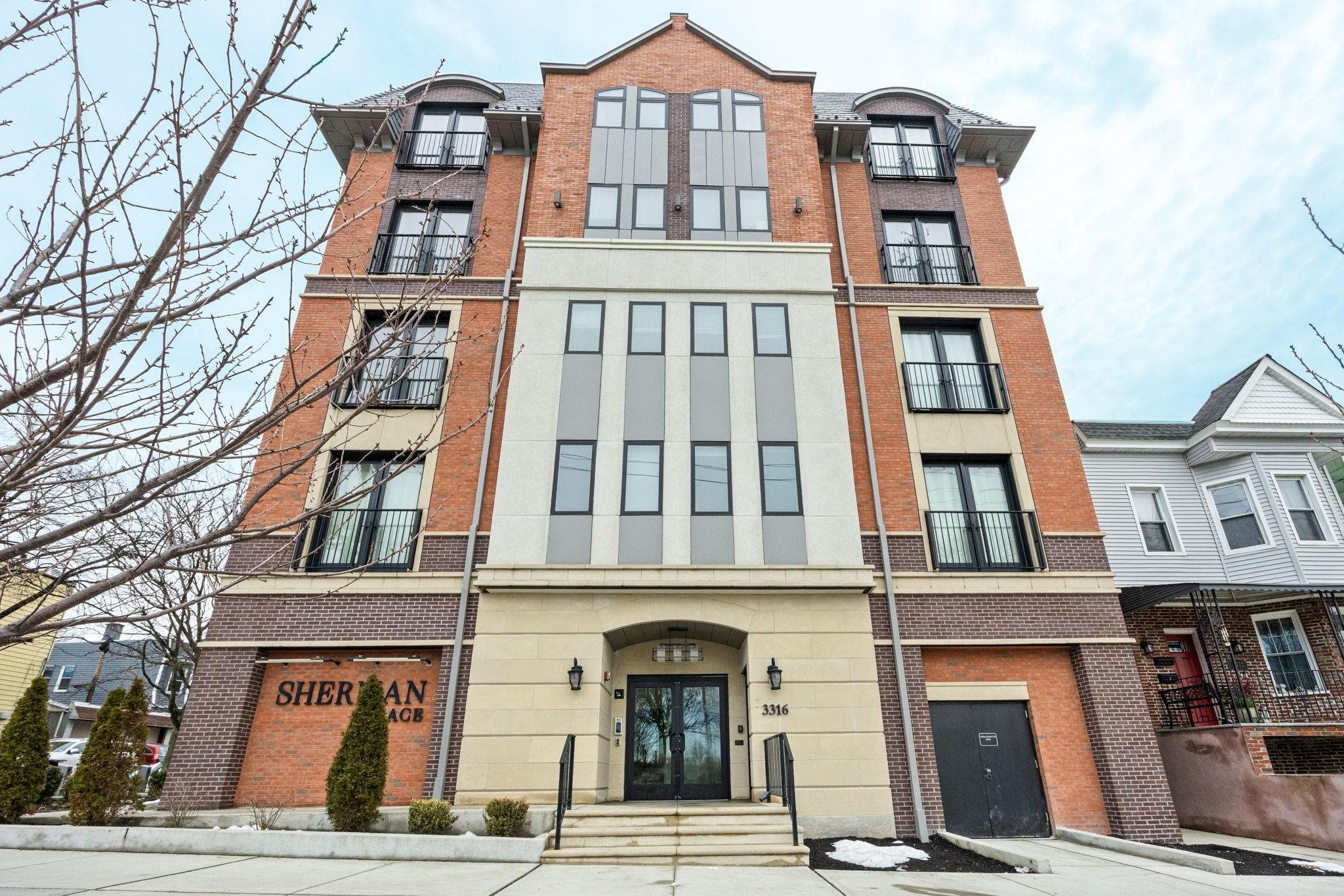 3316 JOHN F KENNEDY BLVD Unit: 504