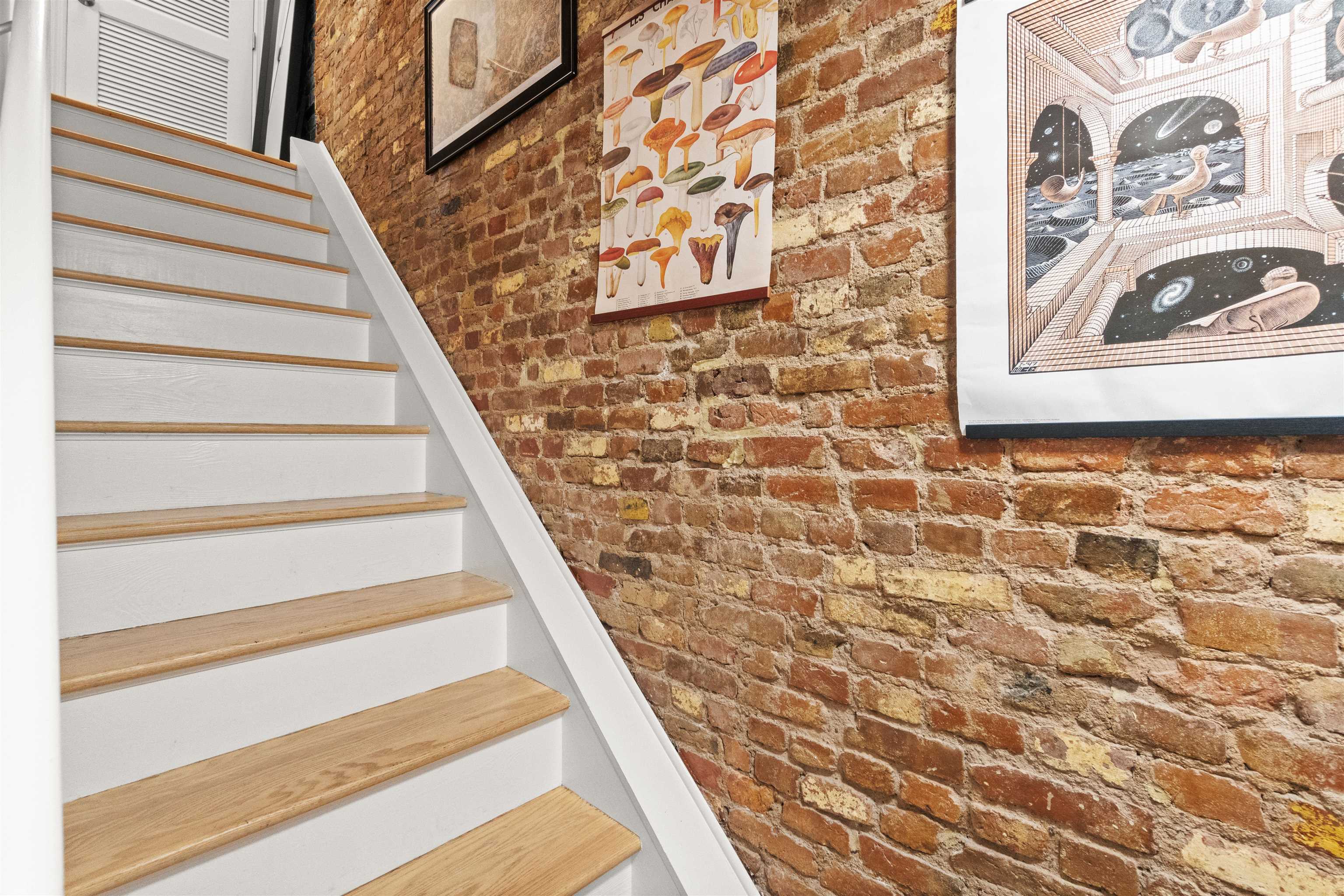 316.5 6TH ST Unit: 1