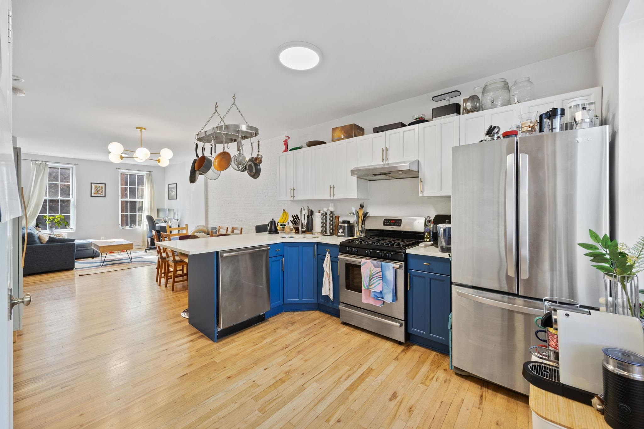 316.5 6TH ST Unit: 1