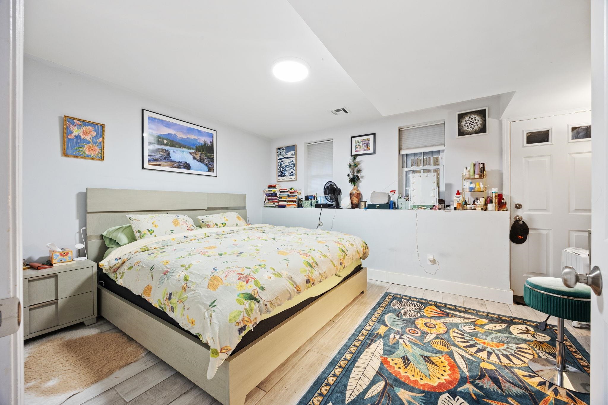 316.5 6TH ST Unit: 1