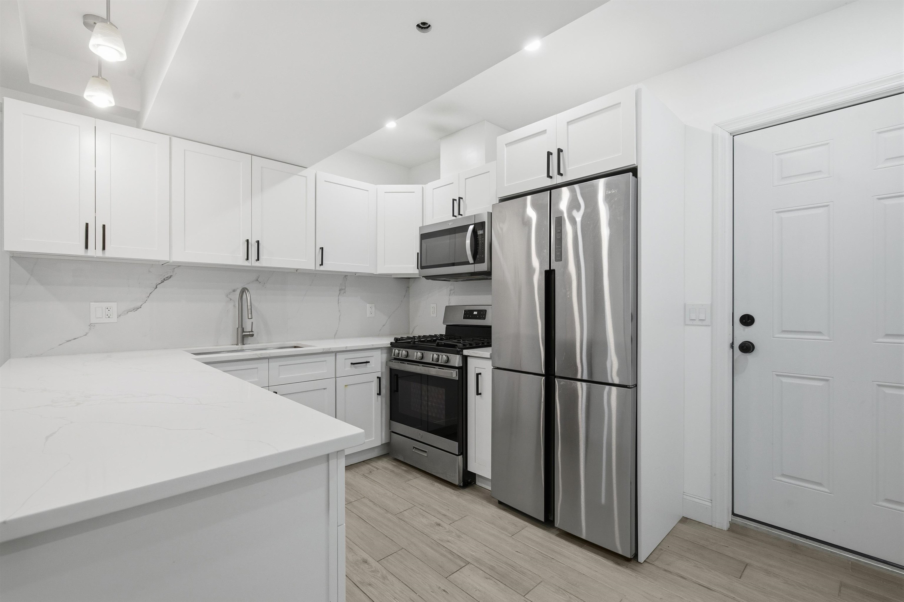 1012 PALISADE AVE Unit: 1