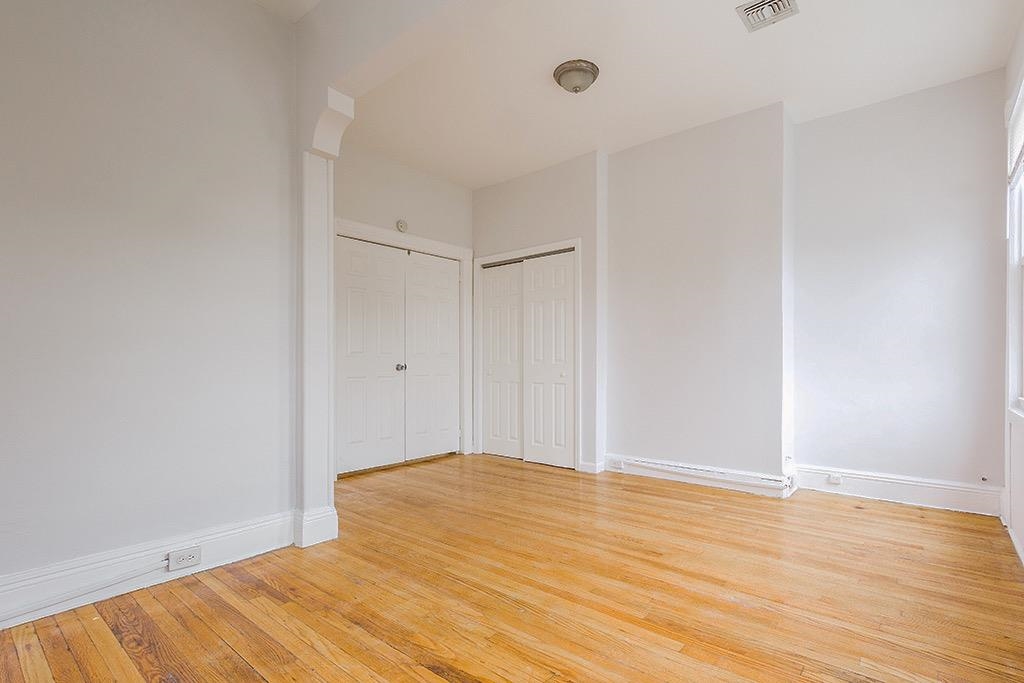 338 BRAMHALL AVE