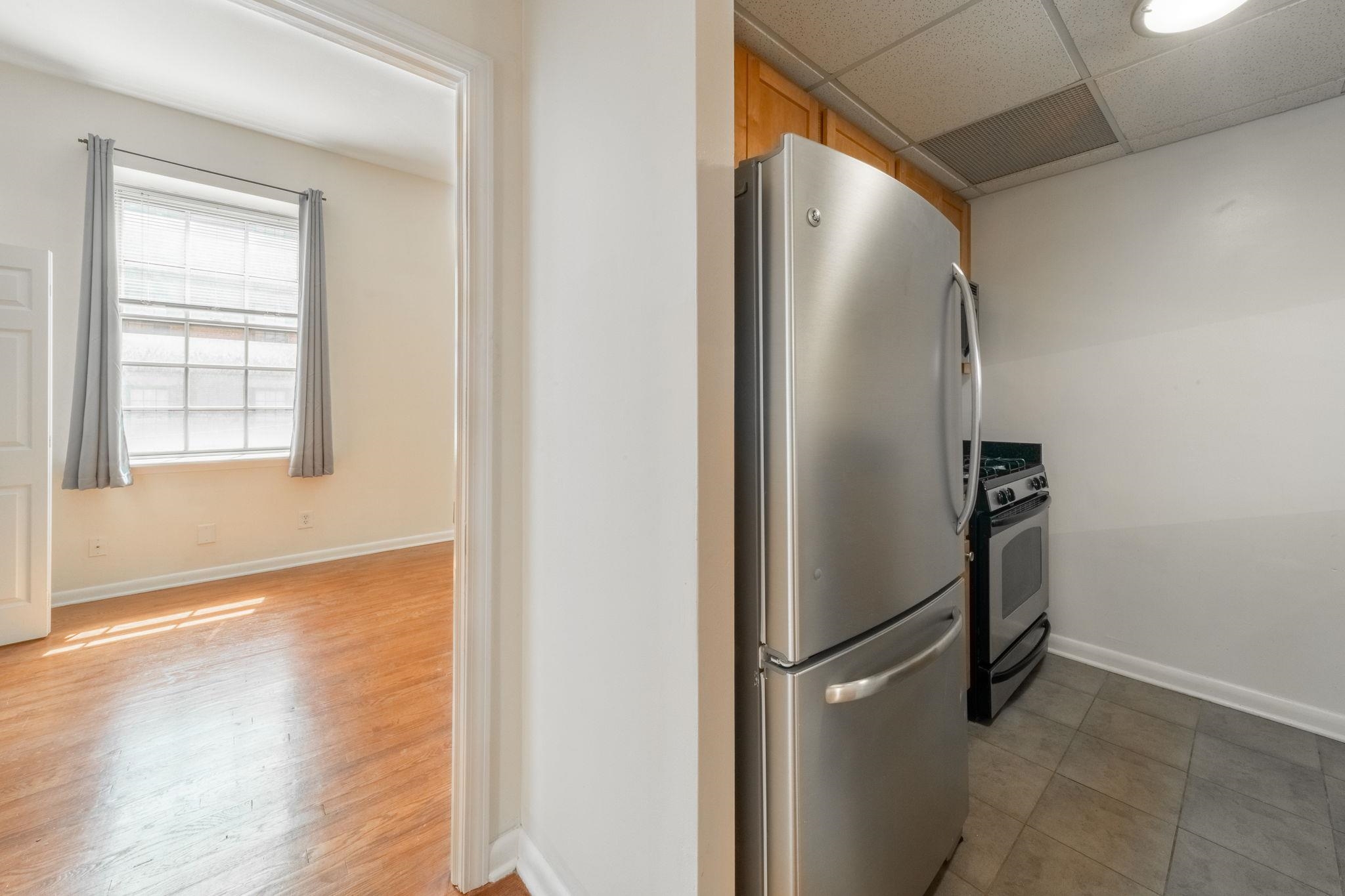 186 WAYNE ST Unit: 206d