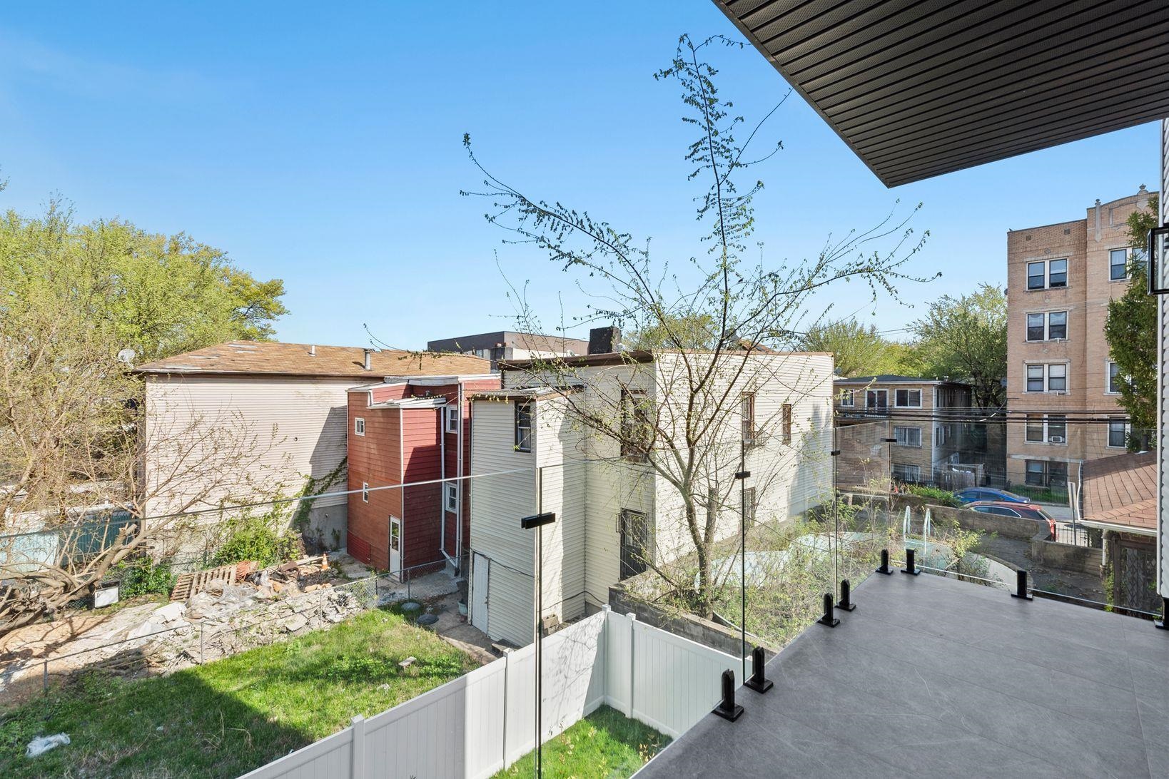 249 BERGEN AVE Unit: Penthouse