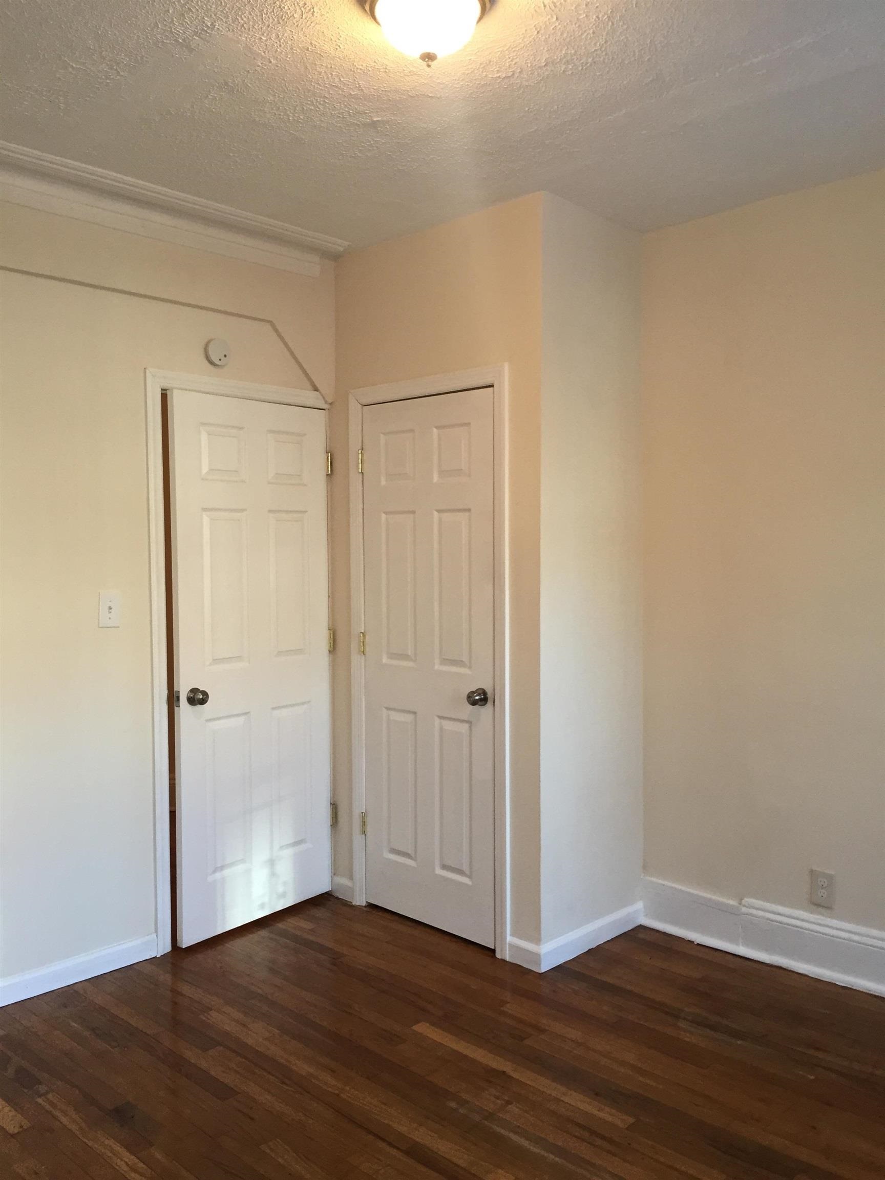 31 VAN NOSTRAND AVE