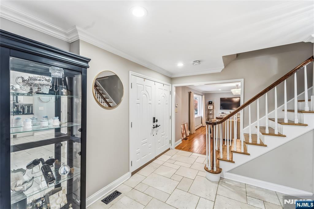 8 Split Rock Road