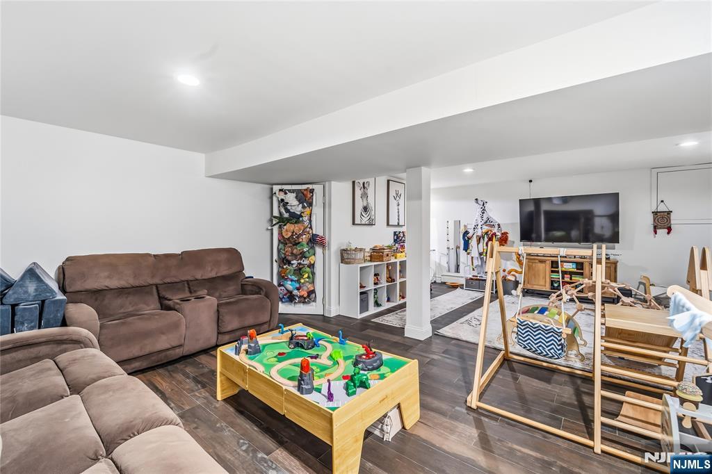 8 Split Rock Road