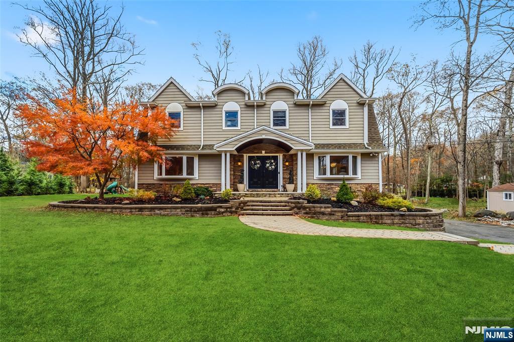 8 Split Rock Road