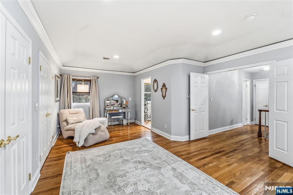 8 Split Rock Road