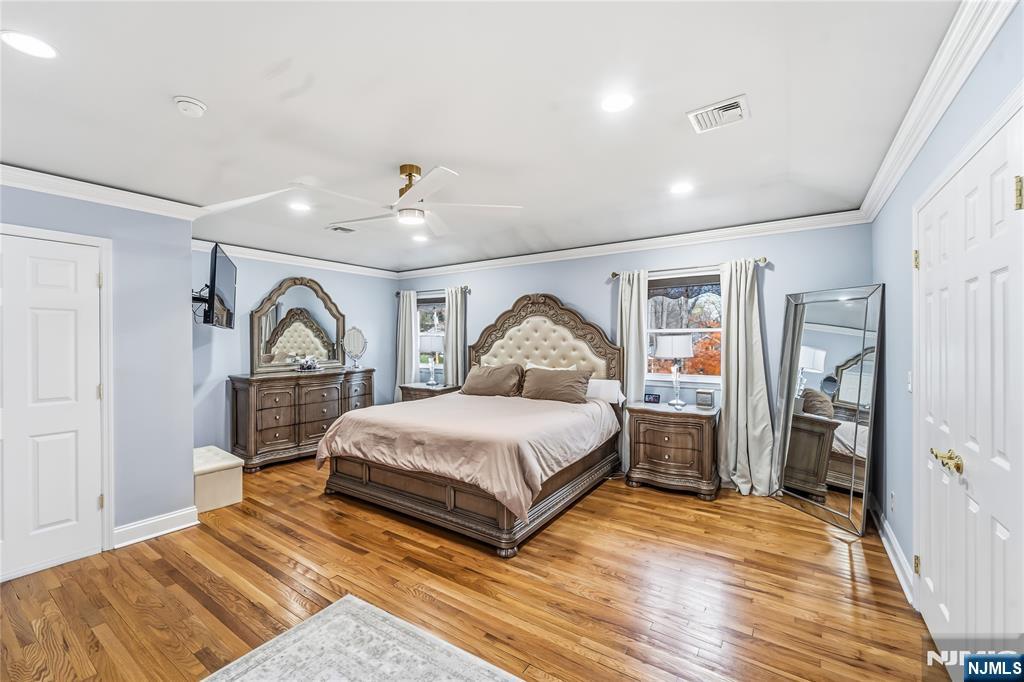 8 Split Rock Road