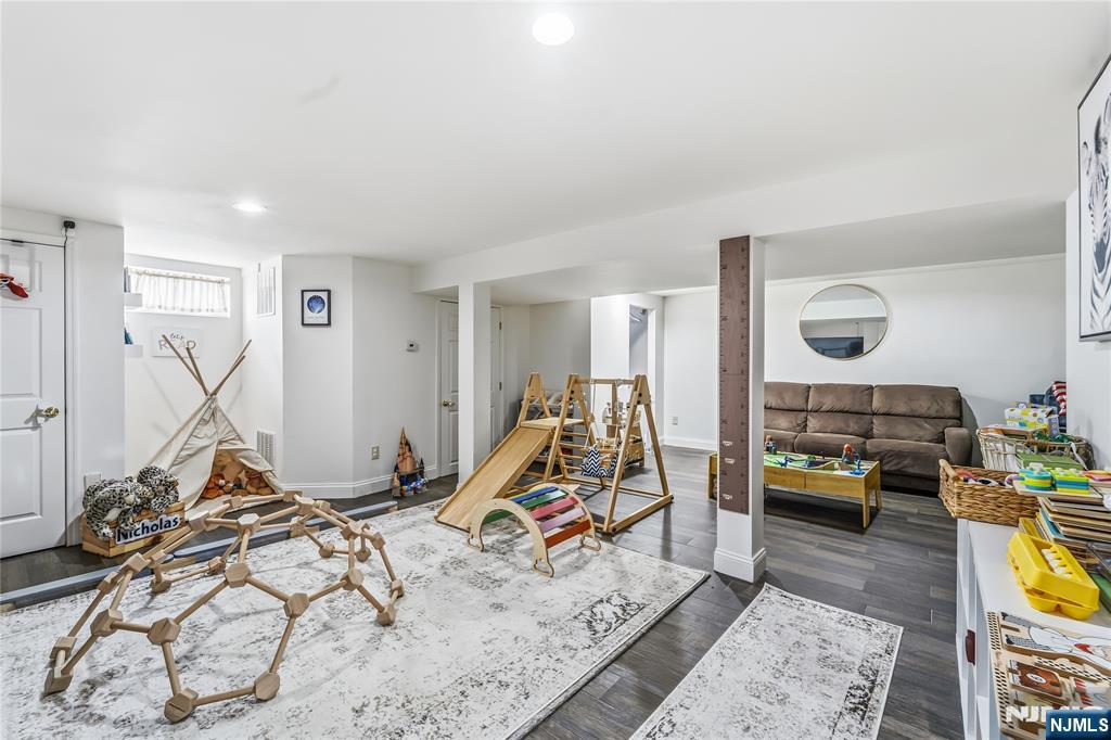 8 Split Rock Road