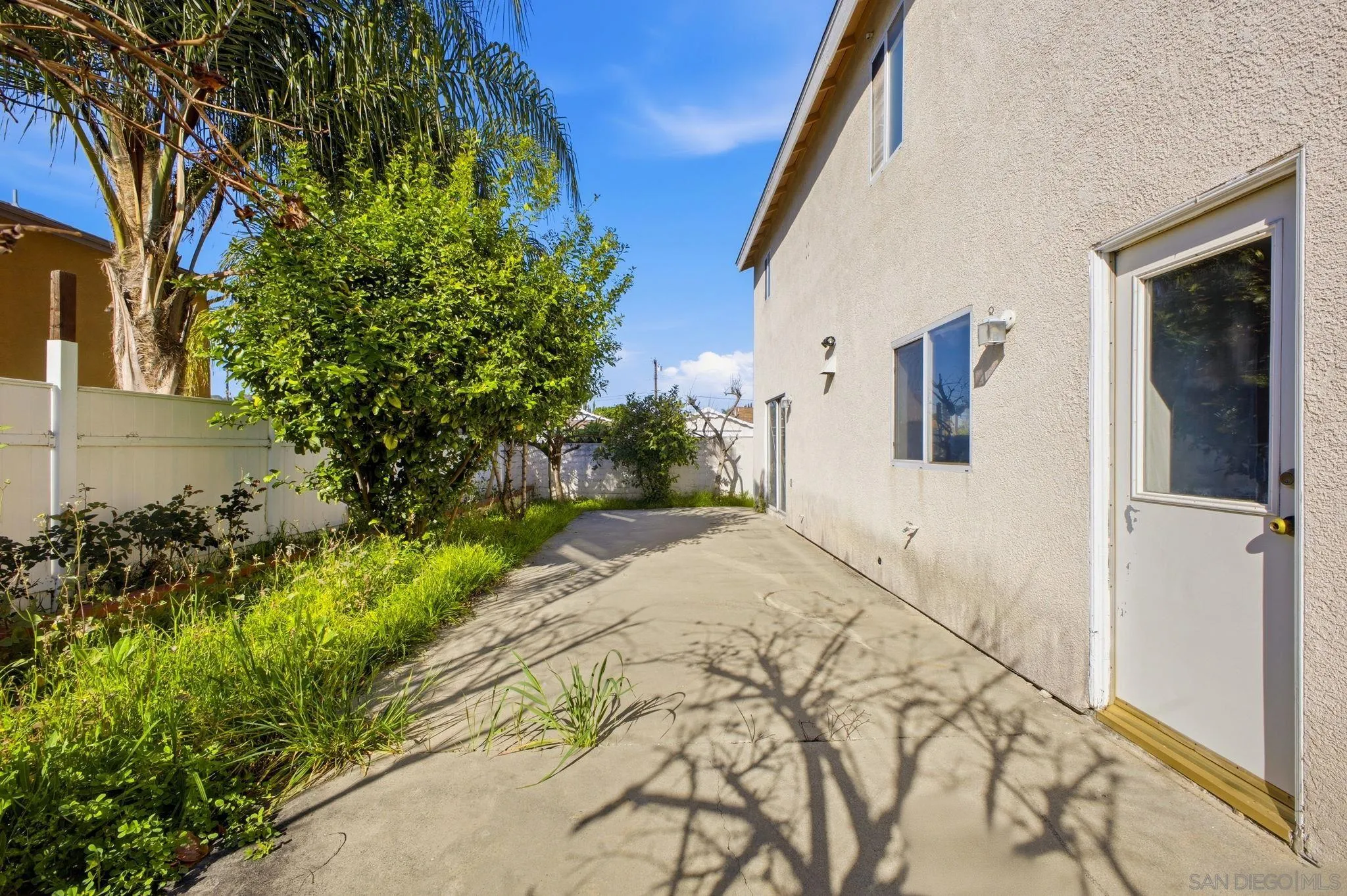 17002 Wing Lane
