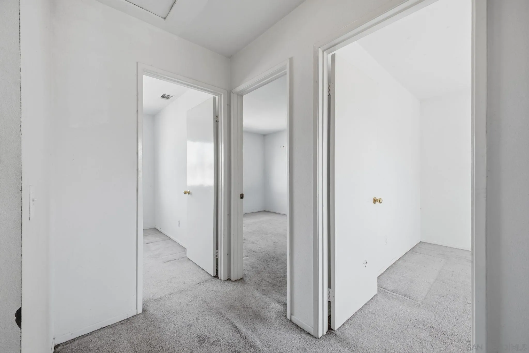 17002 Wing Lane