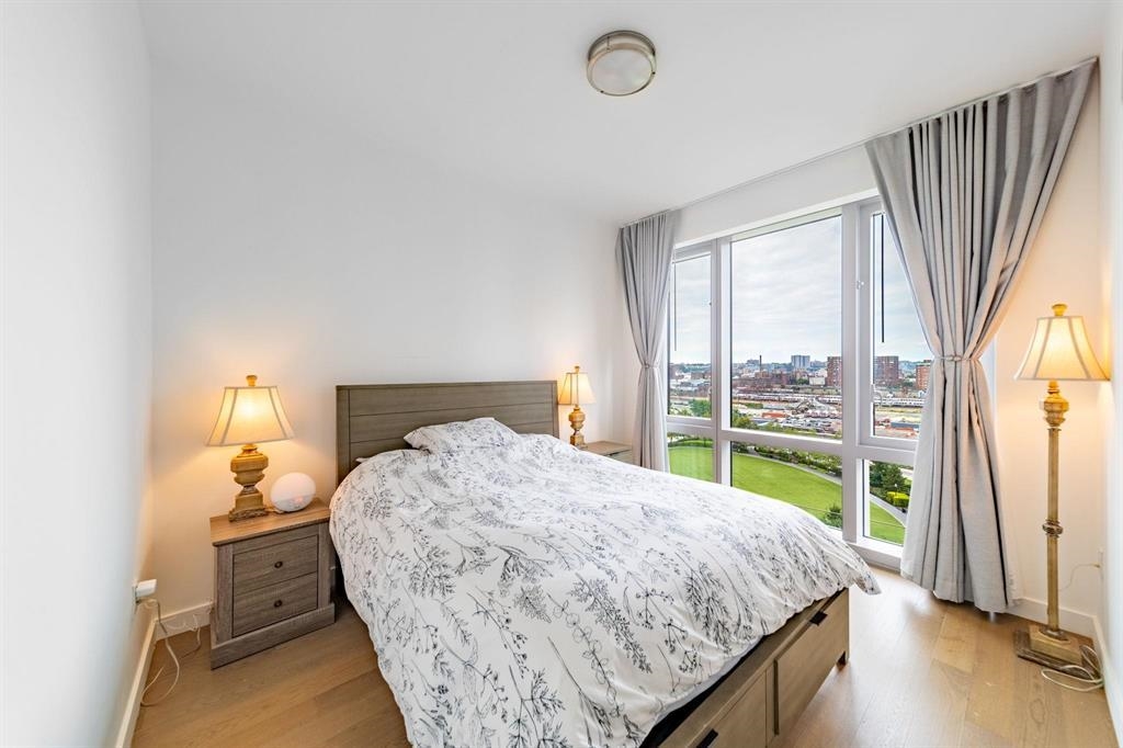 75 PARK LANE SOUTH Unit: 806