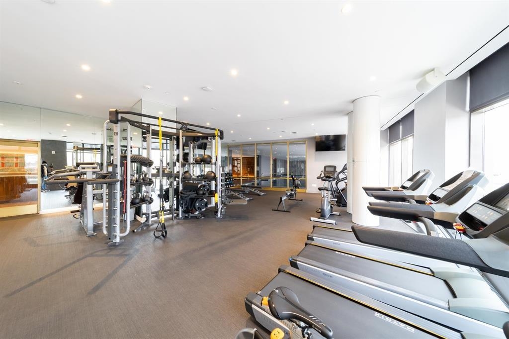 75 PARK LANE SOUTH Unit: 806