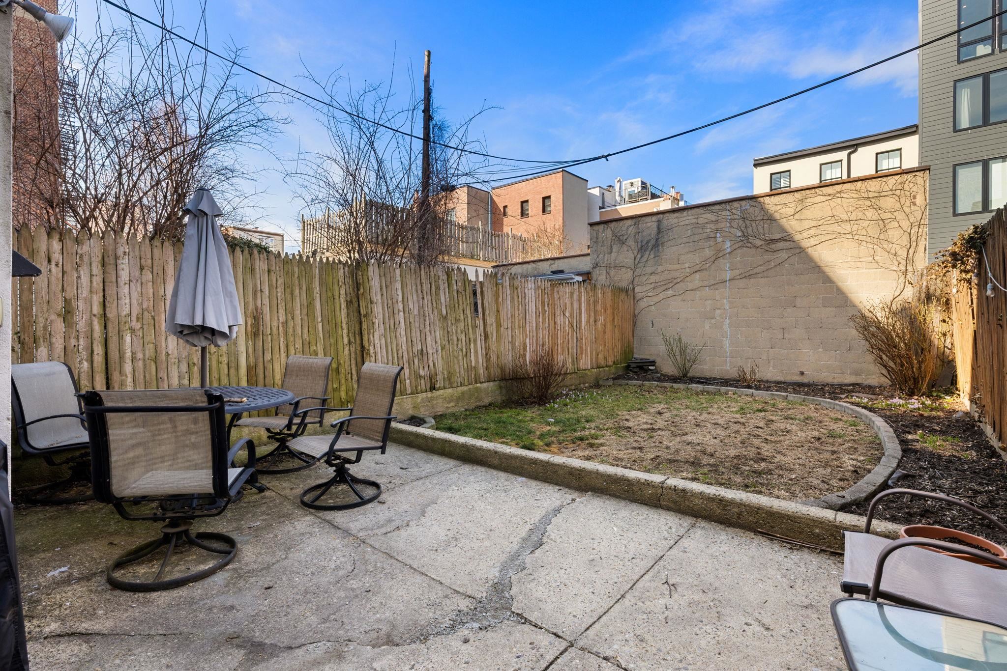 322 GARDEN ST Unit: 3