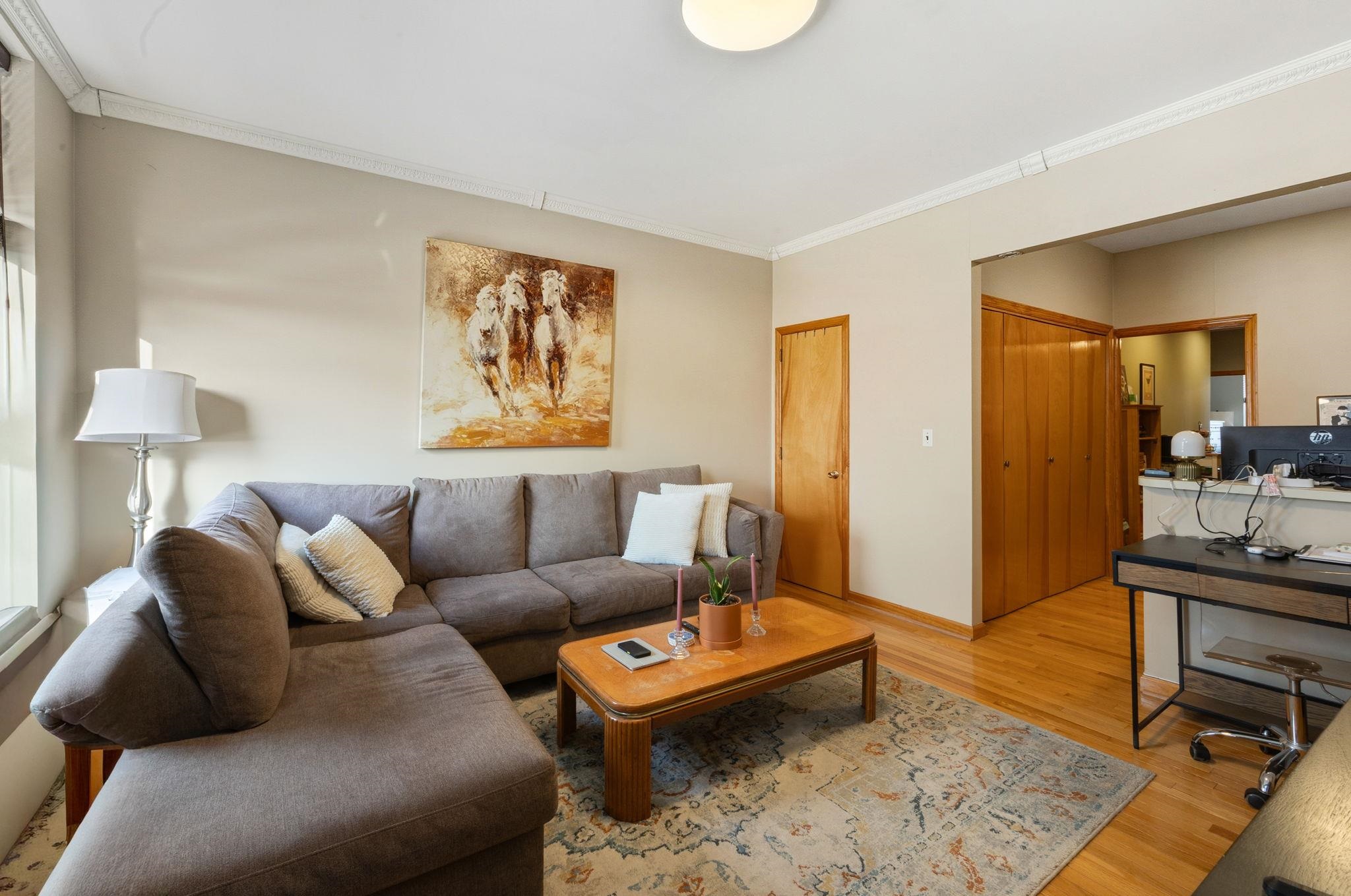 627 WILLOW AVE Unit: 5J