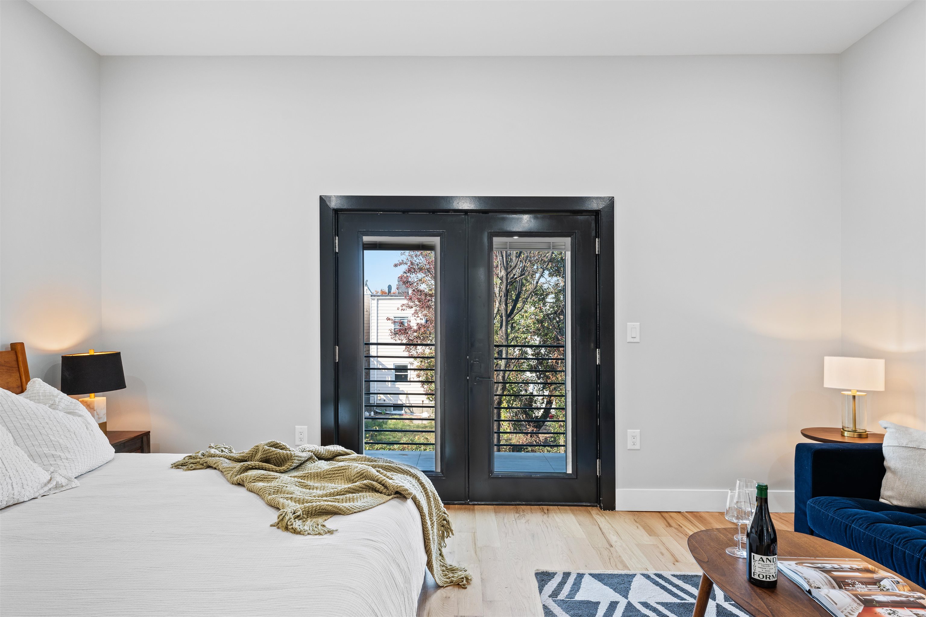 135 NELSON AVE Unit: #1