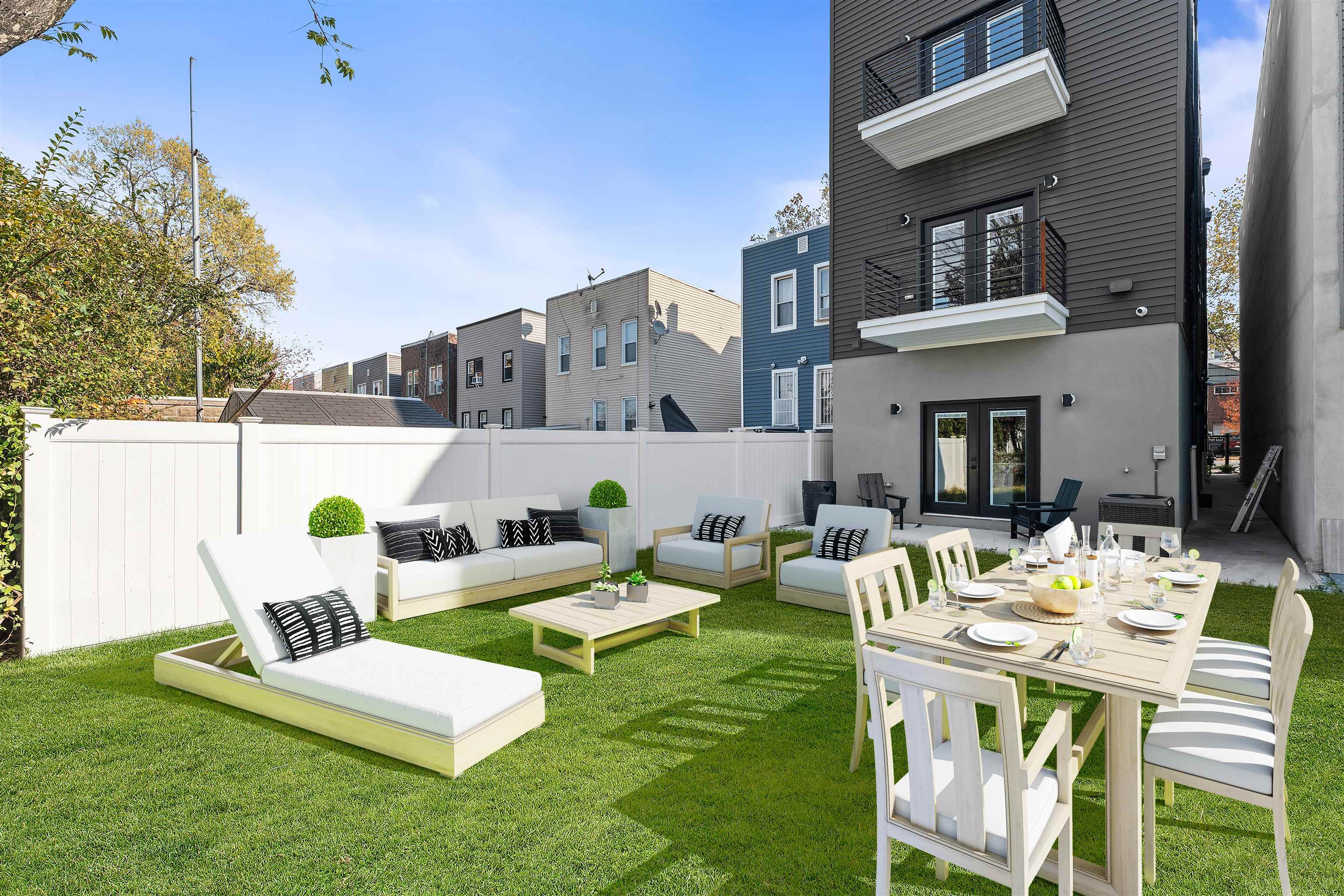 135 NELSON AVE Unit: #1