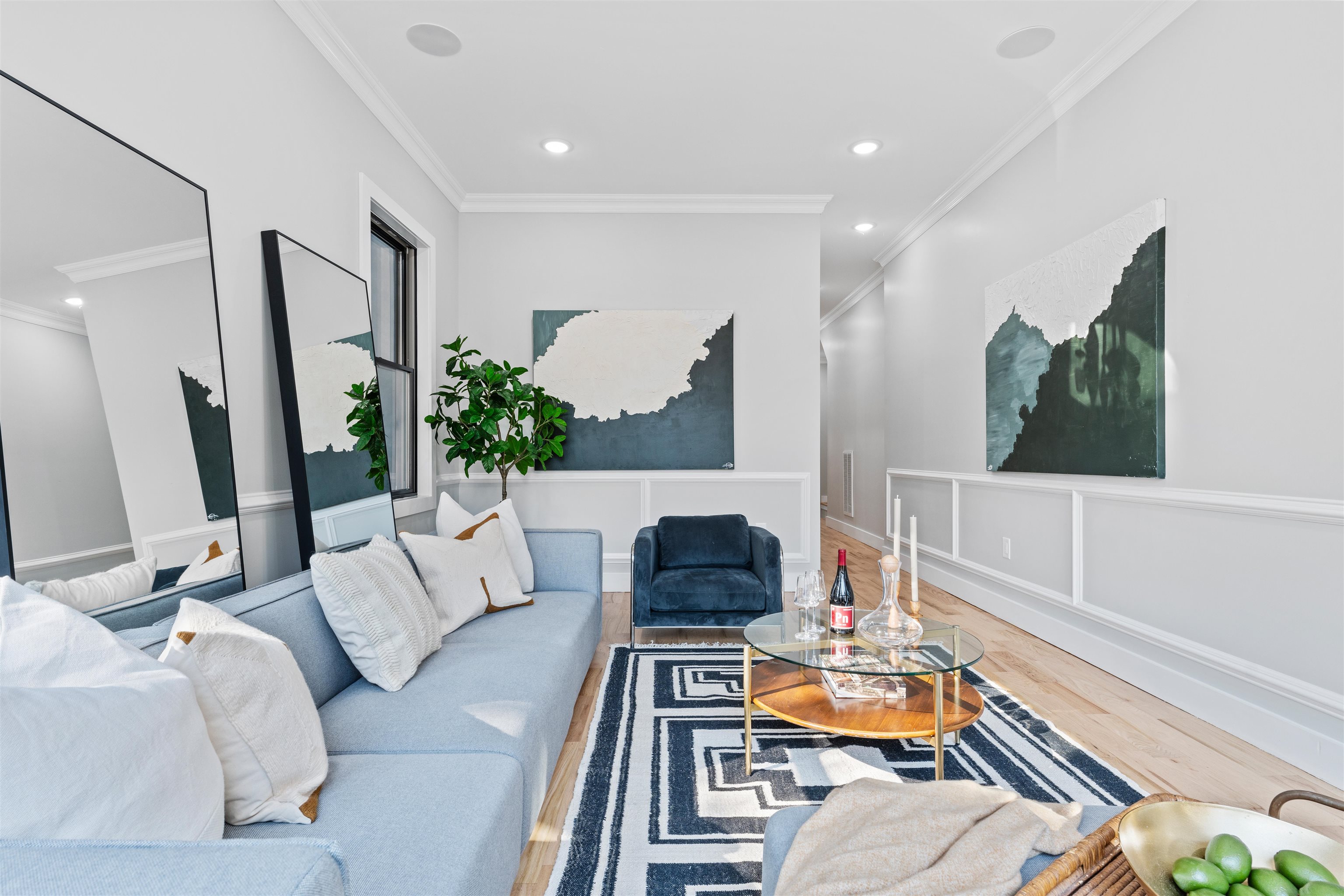 135 NELSON AVE Unit: #1