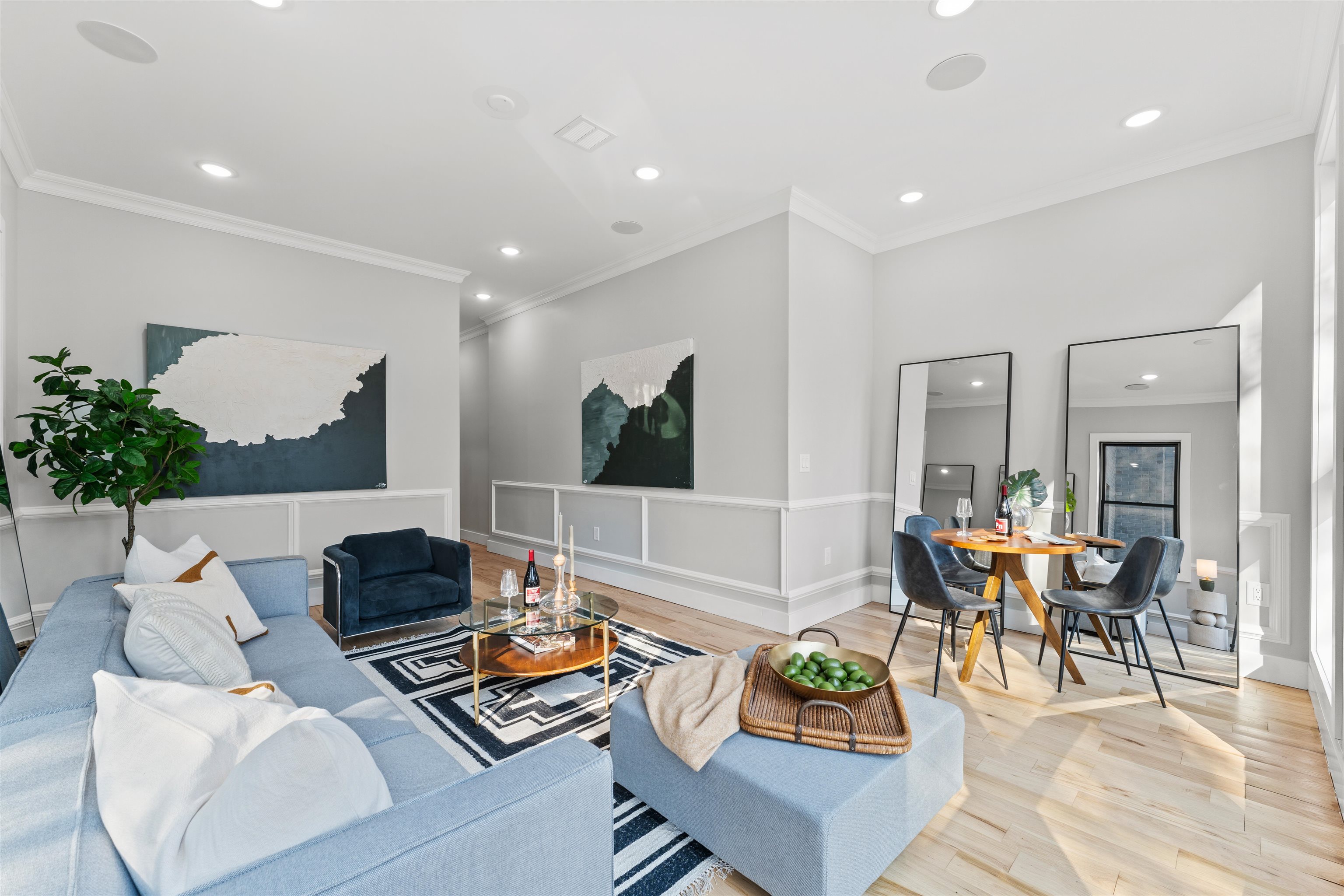 135 NELSON AVE Unit: #1