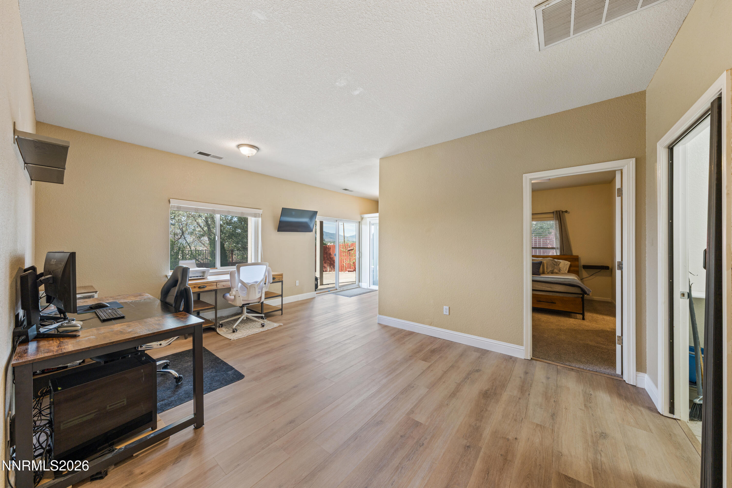 930 Demos Court