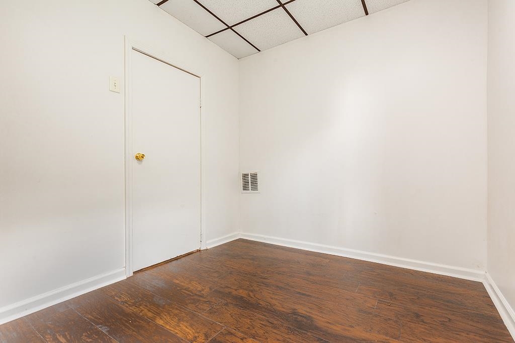 385 PRINCETON AVE
