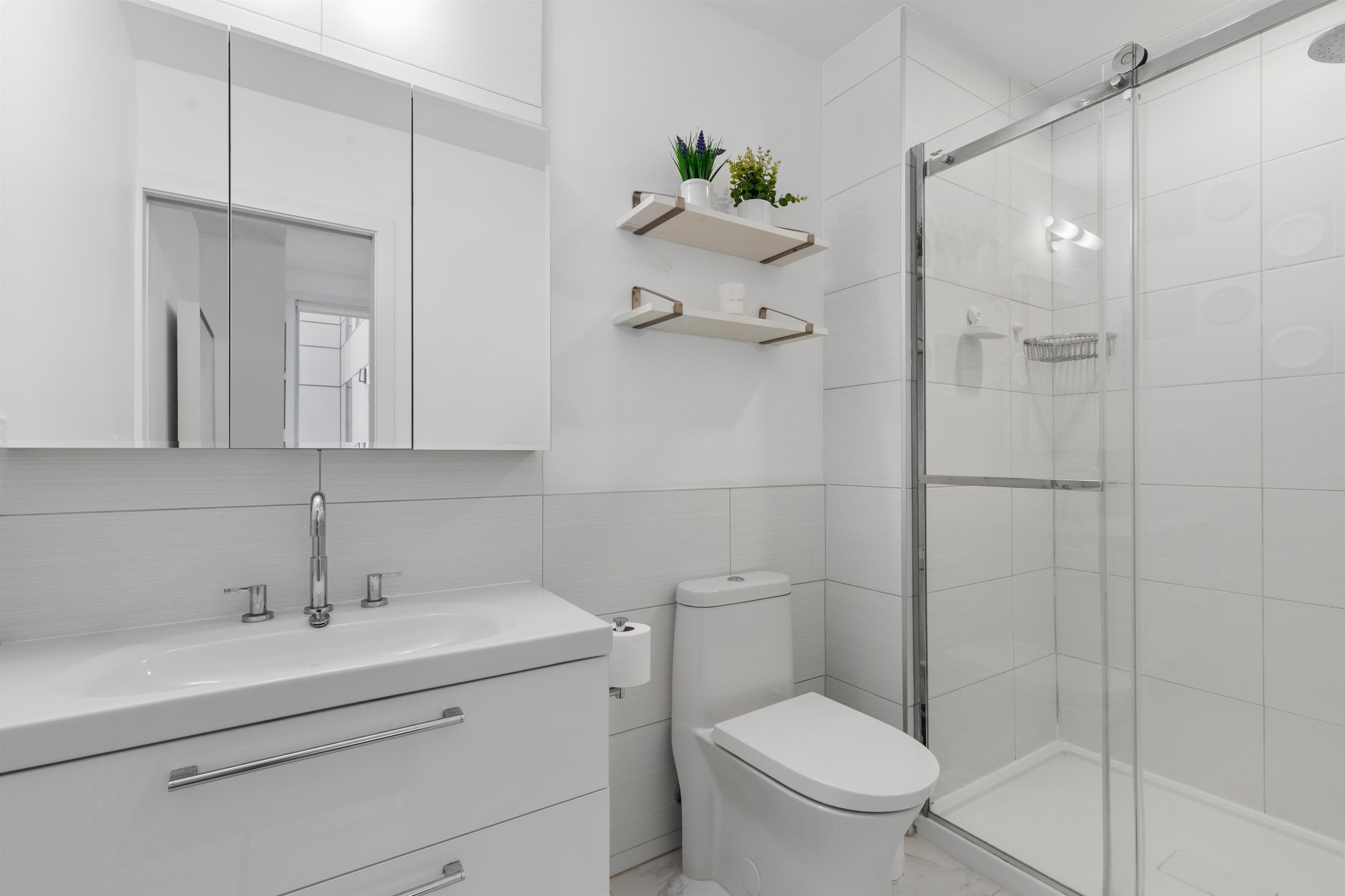 380 NEWARK AVE Unit: 601