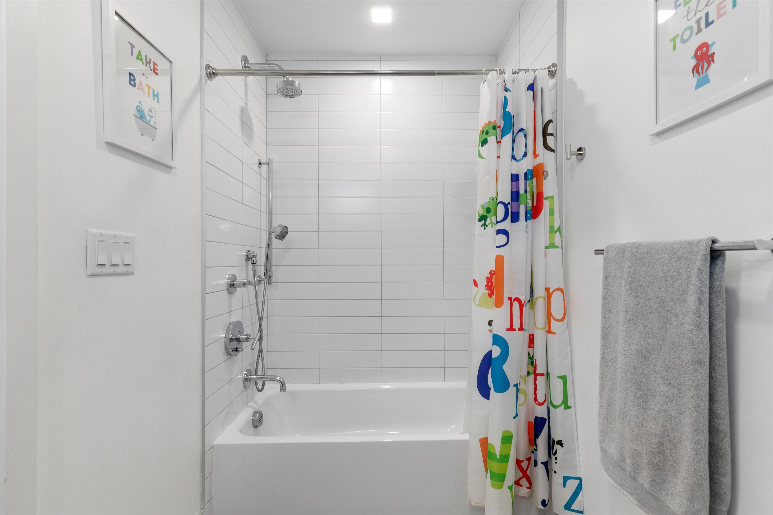 380 NEWARK AVE Unit: 601