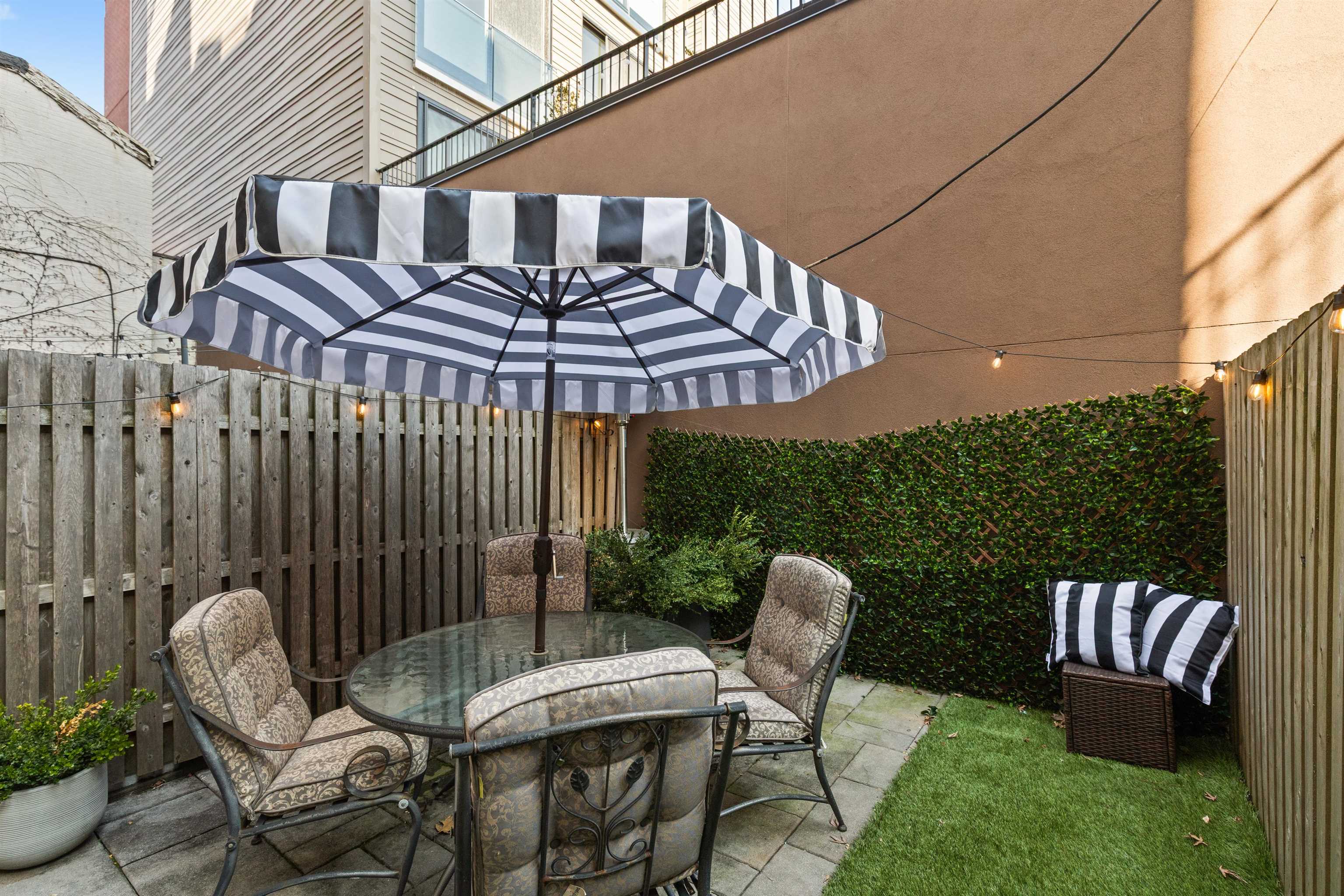 1315 WASHINGTON ST Unit: #1A