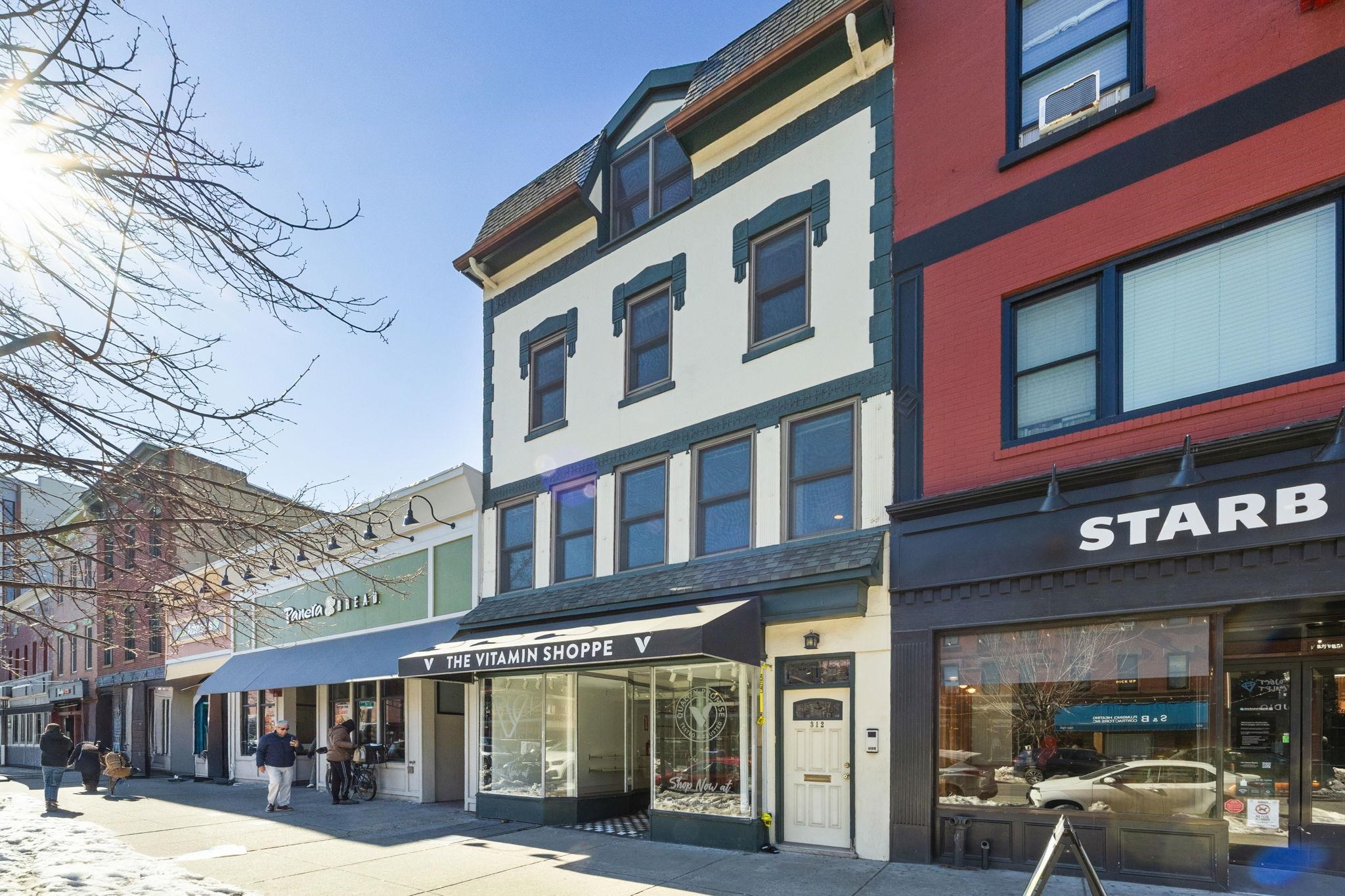 312 WASHINGTON ST Unit: 1