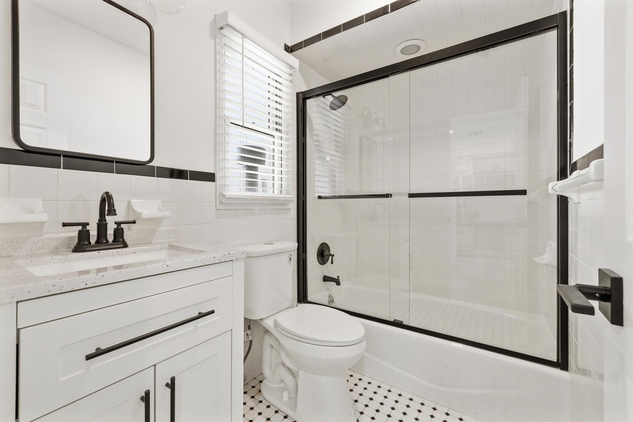 312 WASHINGTON ST Unit: 1