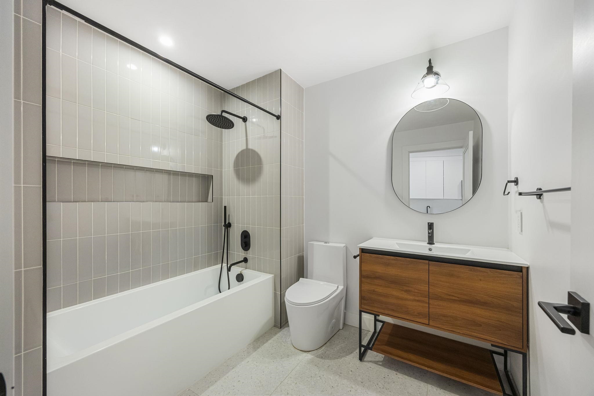 10 BRINKERHOFF ST Unit: 204