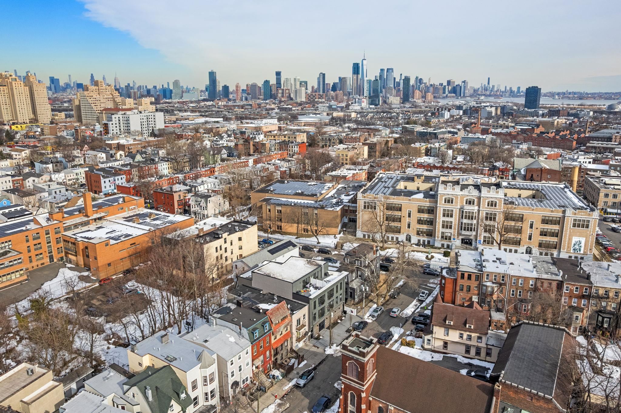 10 BRINKERHOFF ST Unit: 204