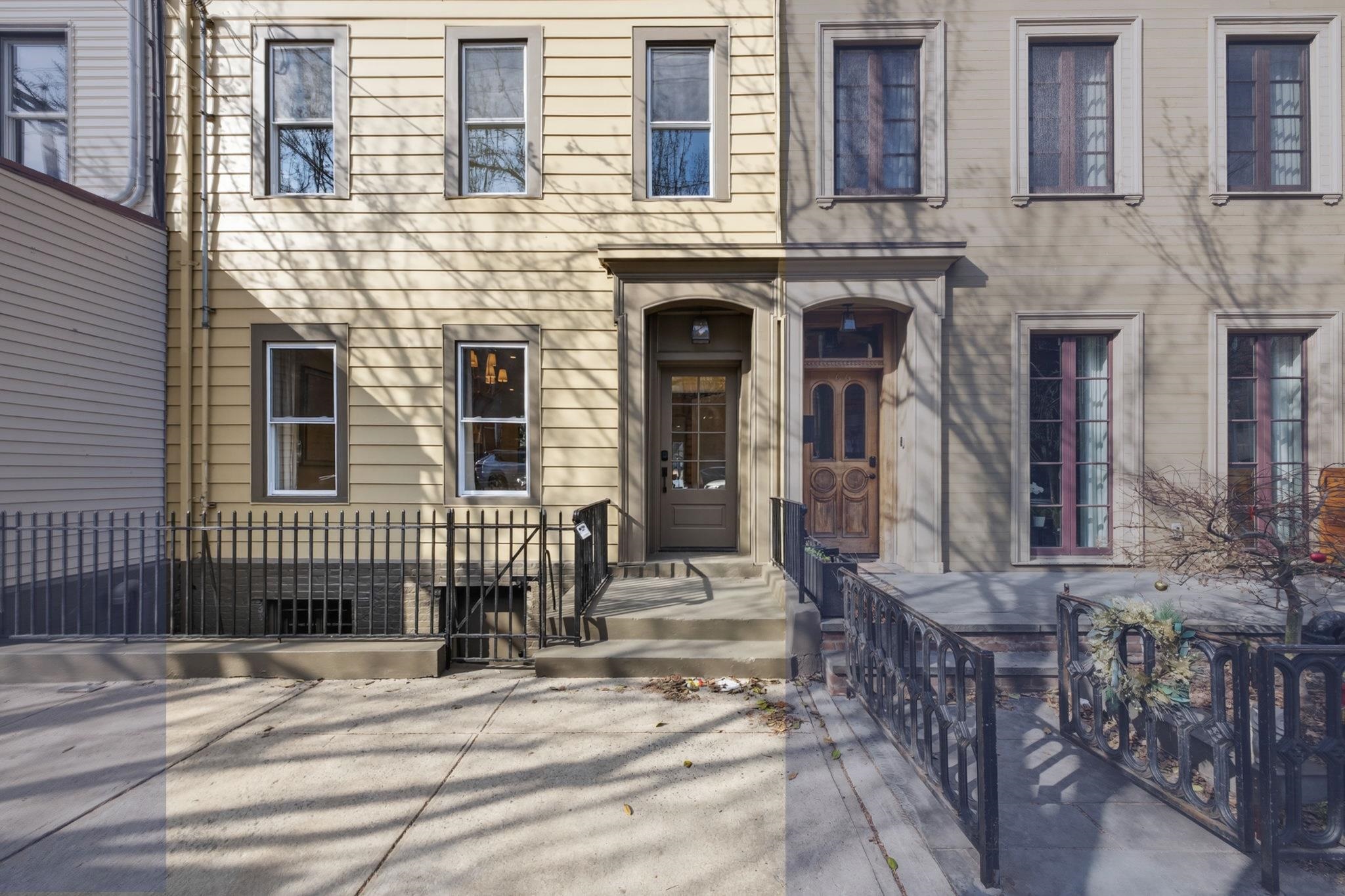 168 GRAND ST